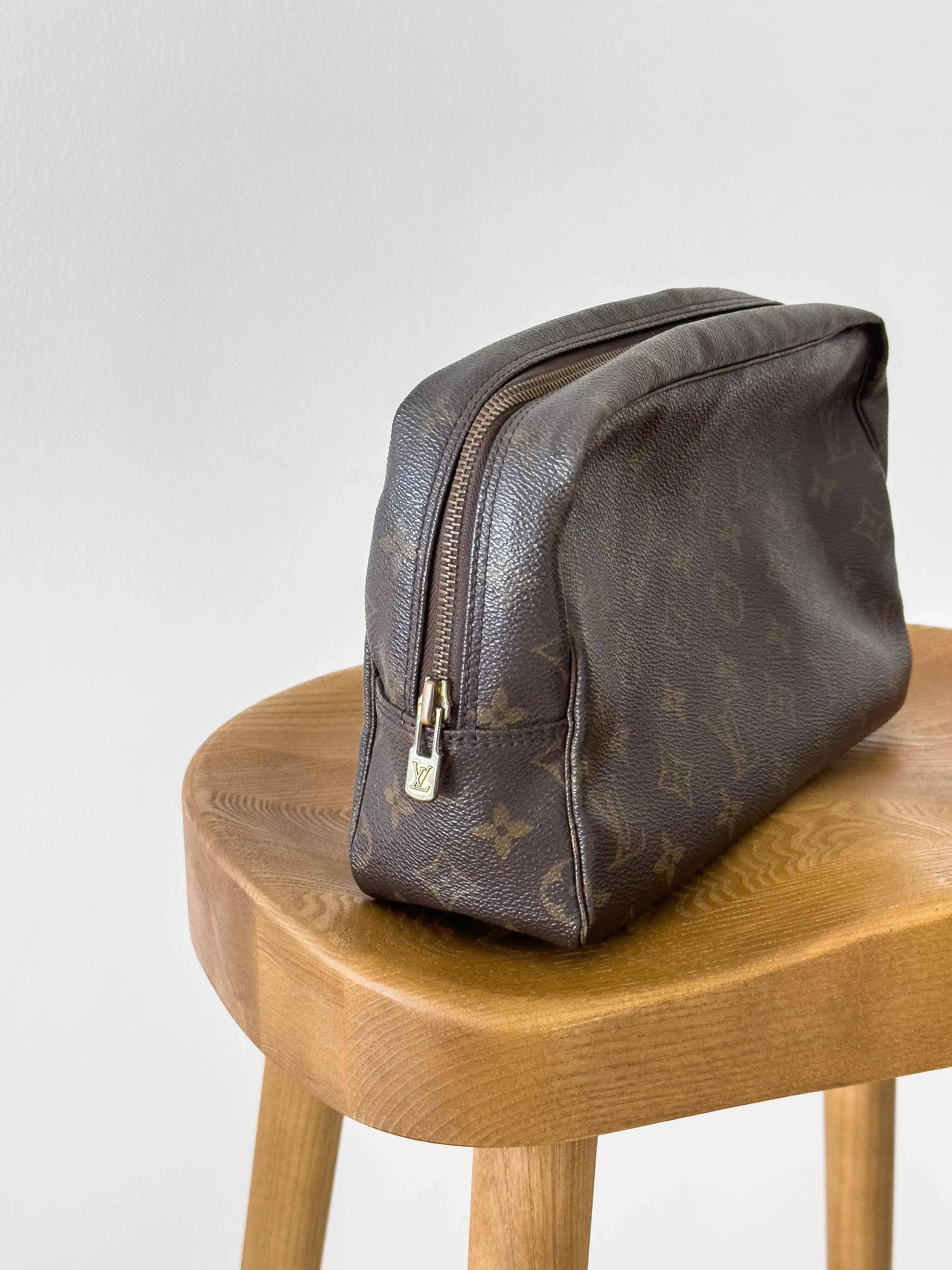 Louis Vuitton - Pochette Vintage XL Monogram - Atelier Victor