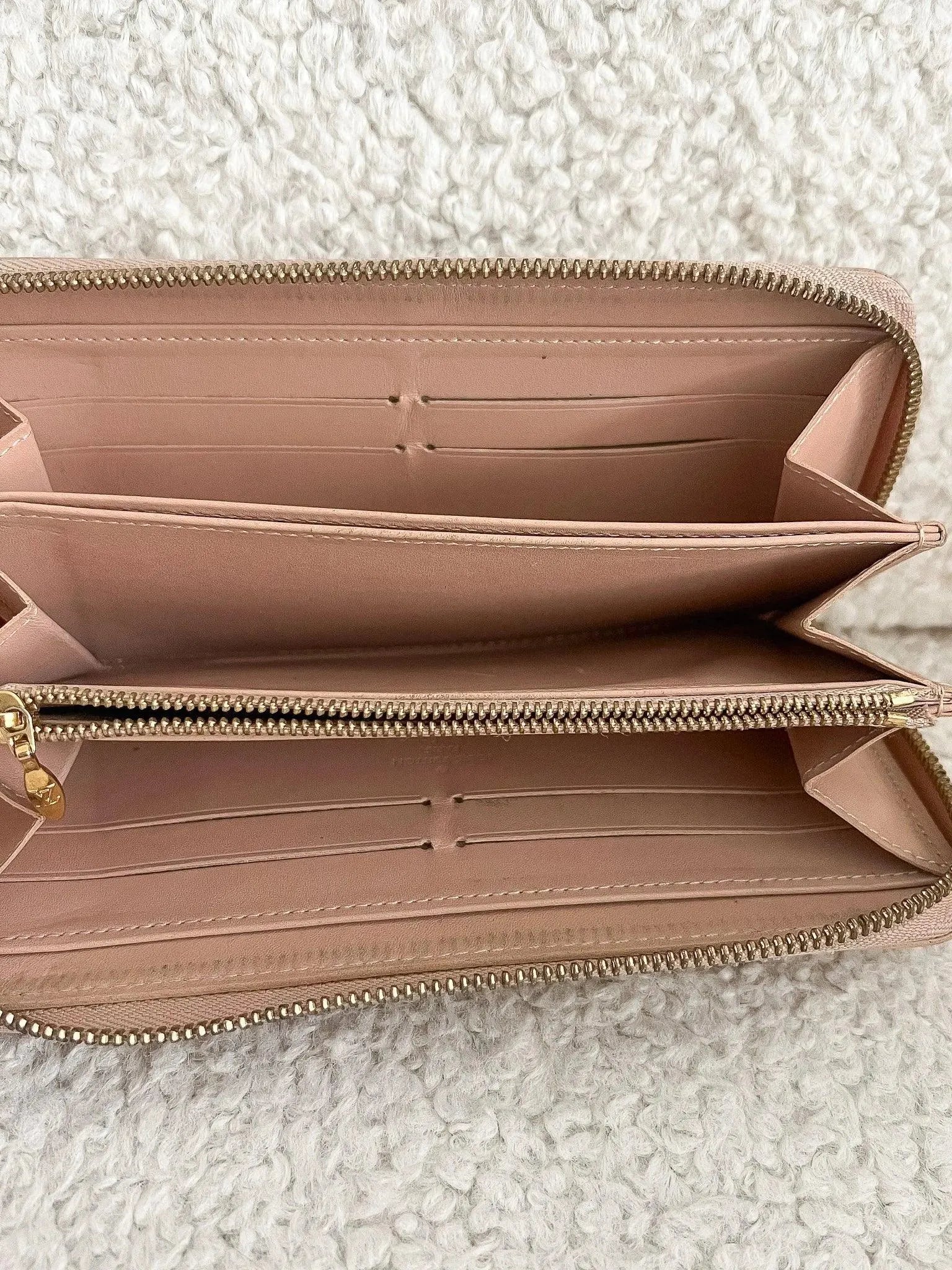 Louis Vuitton - Portefeuille Cuir Metis Beige - Atelier Victor Paris - Vintage Watch Shop Dubai