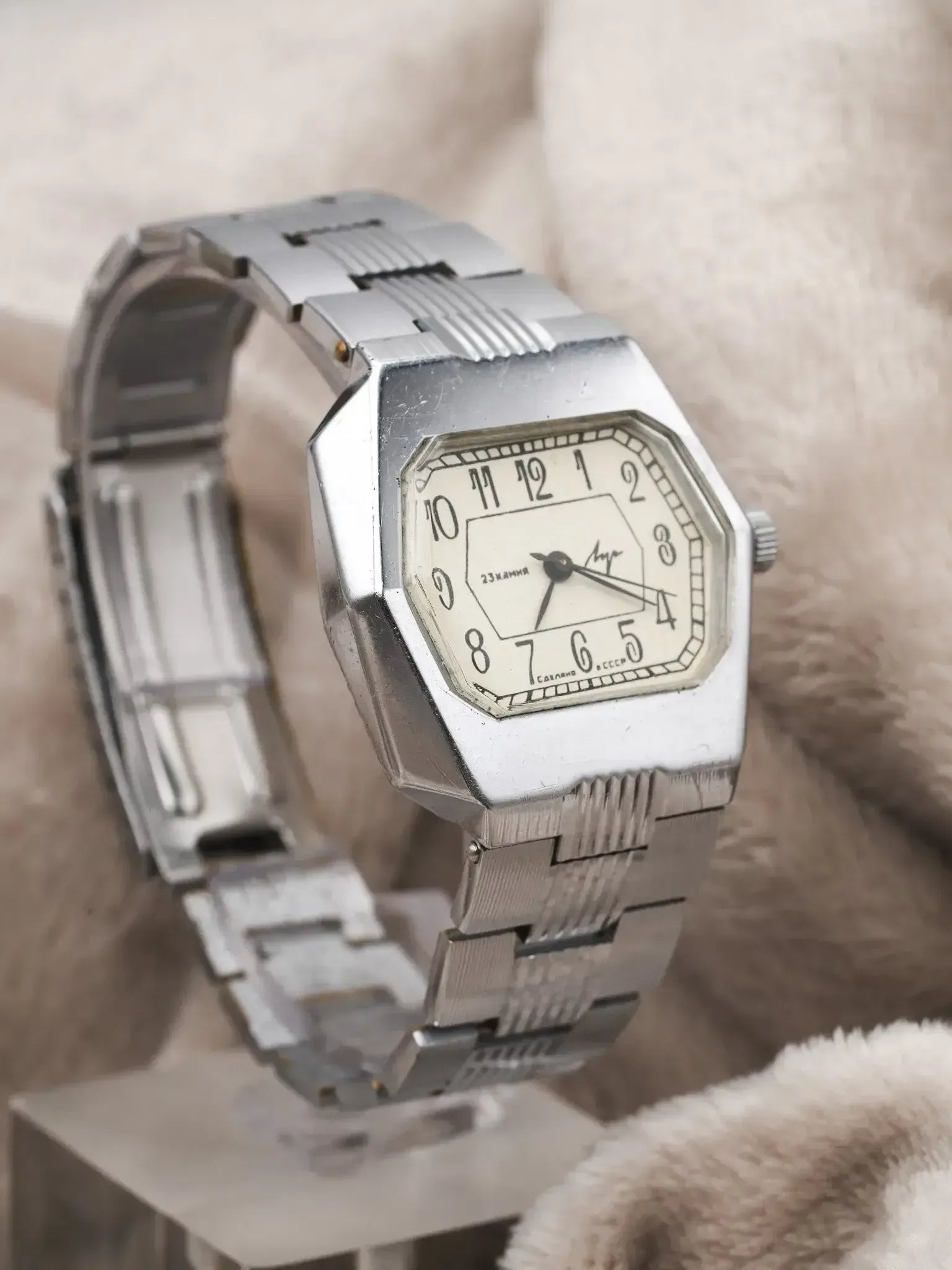 Luch - Acier inspiration T18 LIP - 1950s - Atelier Victor