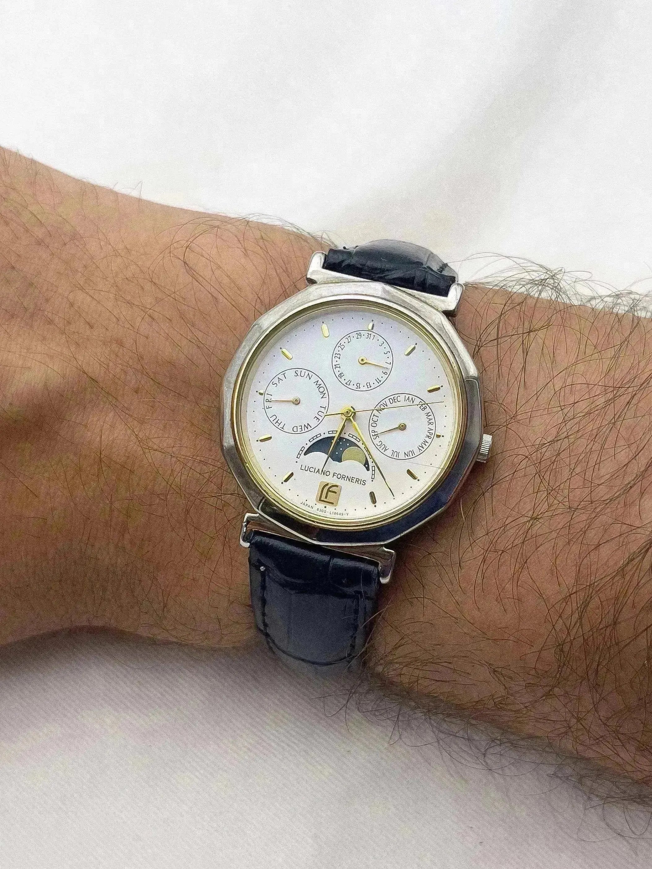 Luciano Forneris par Citizen - Moonphase Triple Calandar - 1980s - Atelier Victor
