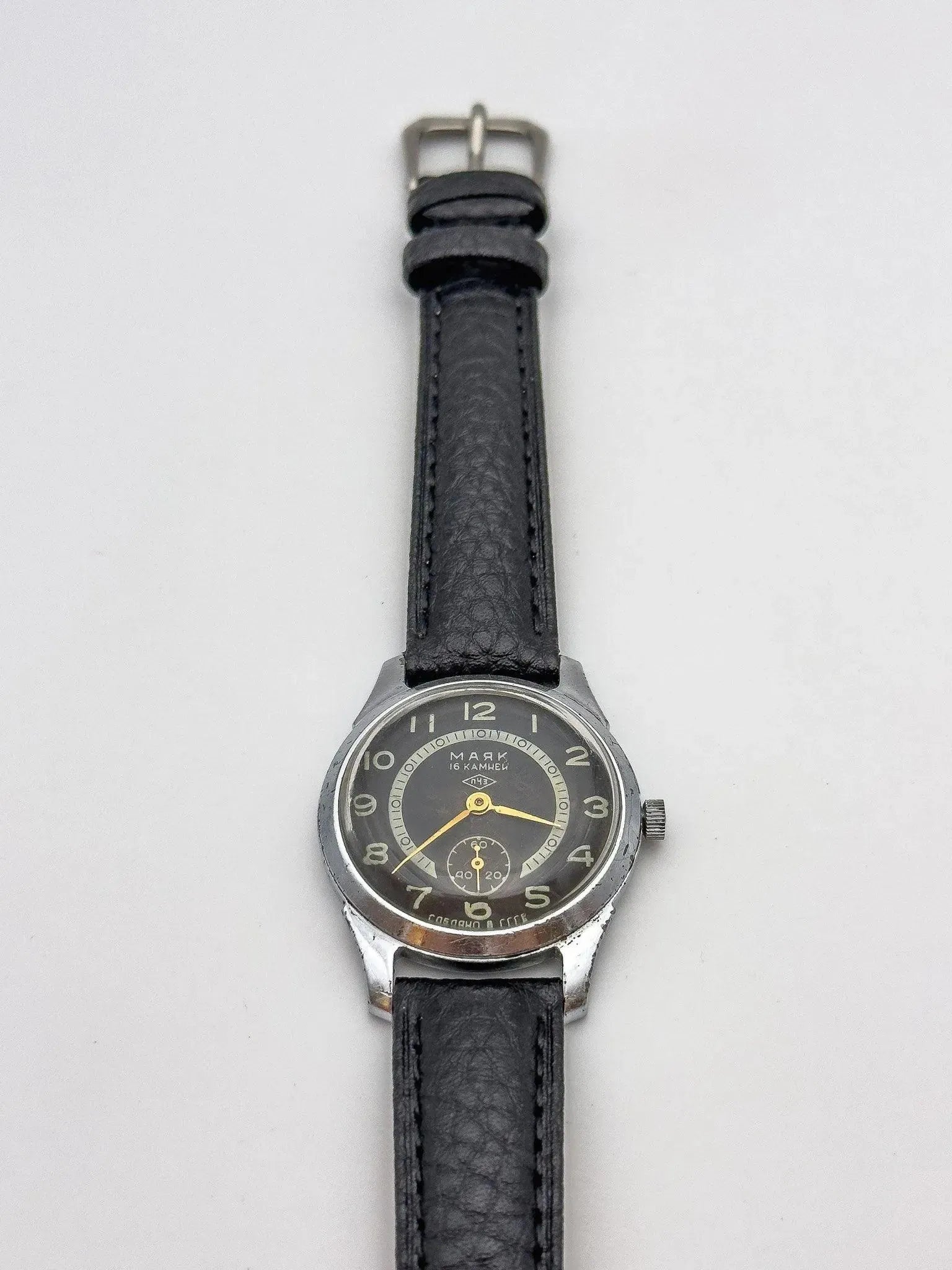 Mayak - Gold Petite Seconde - 1950s - Atelier Victor - Vintage Shop