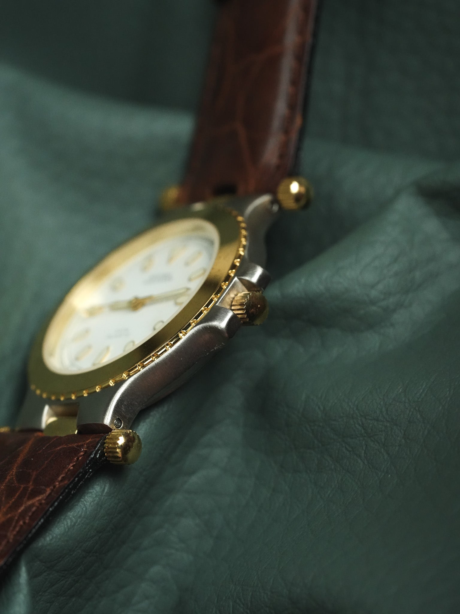 Michel Valentin - Acier Or Cornes Centrales - Neuve de stock - 1990s - Atelier Victor - Vintage Shop