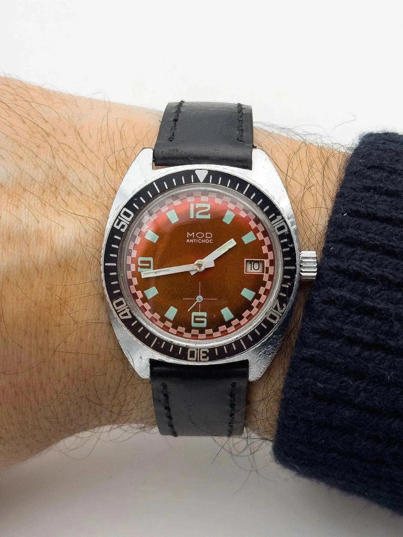 MOD - Tropical - 1960's - Atelier Victor Paris - Vintage Watch Shop Dubai