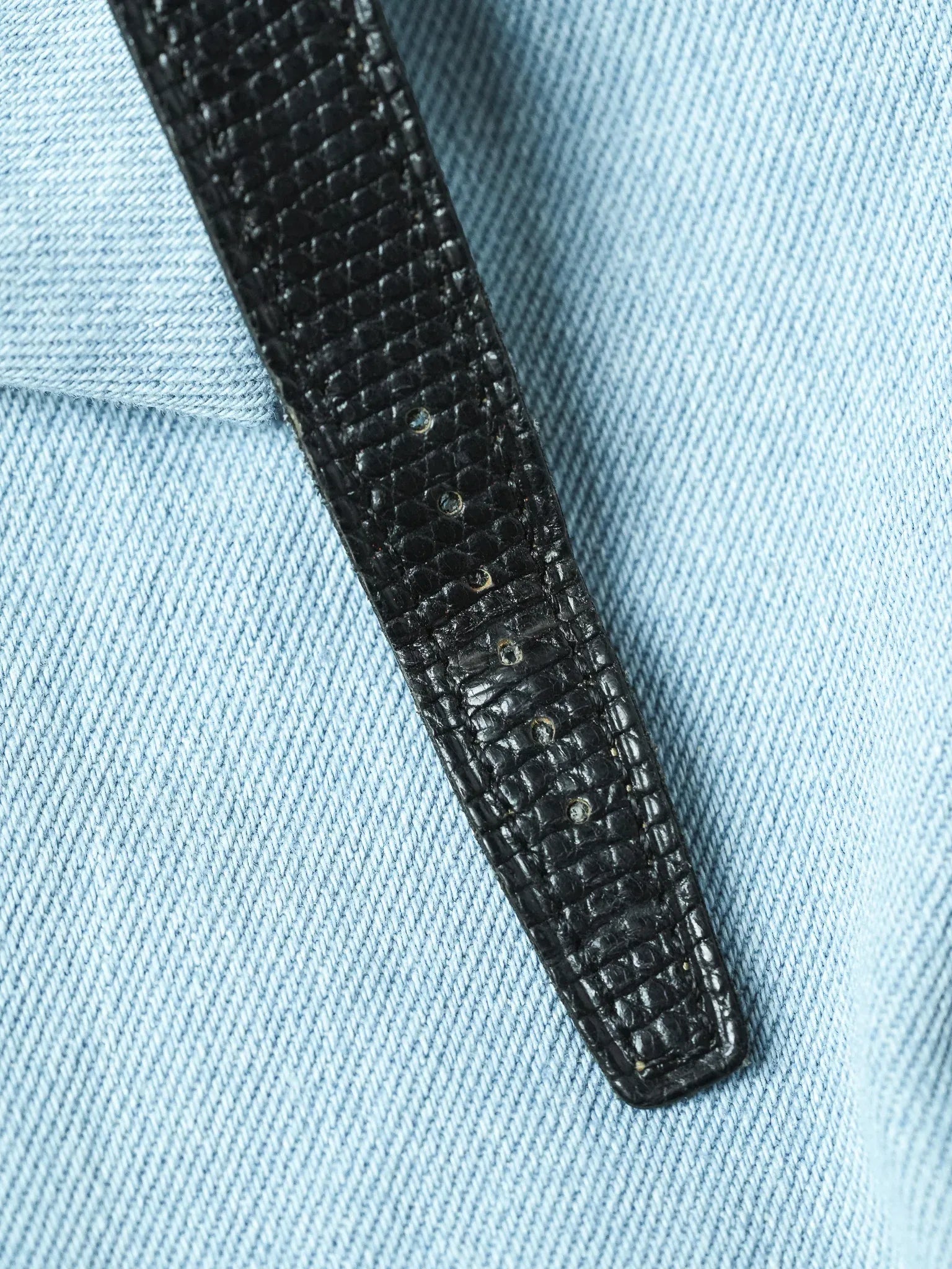 Monet - Tank Style "Obus" Chiffre Romain Quartz - 2000s - Atelier Victor