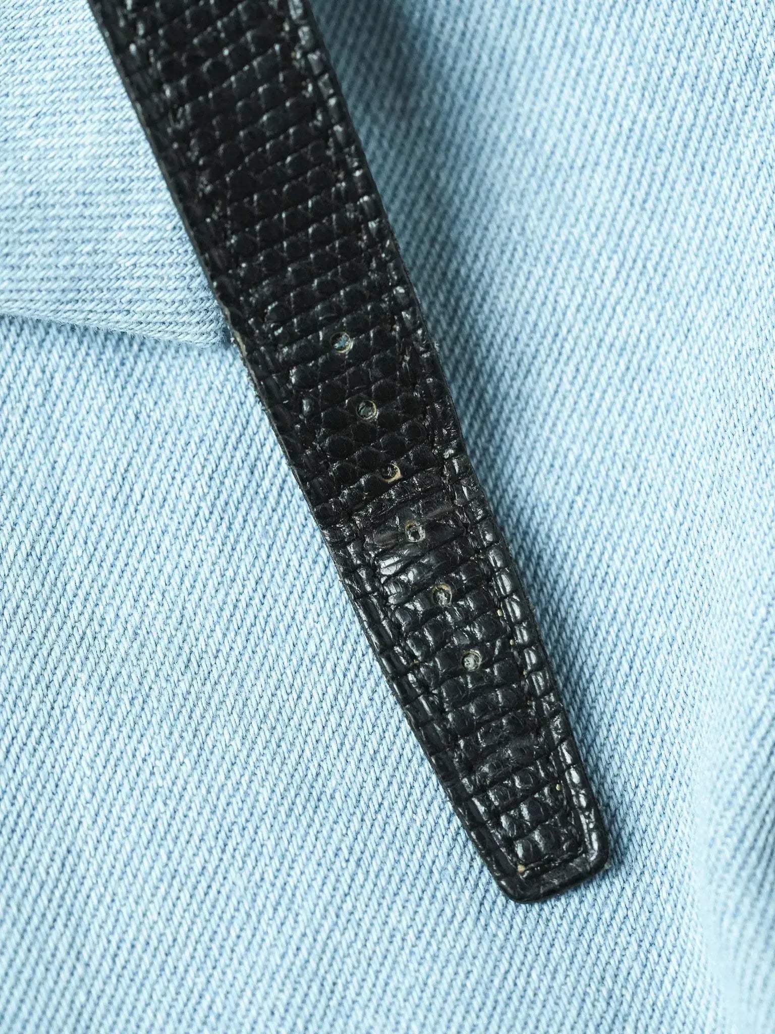 Monet - Tank Style "Obus" Chiffre Romain Quartz - 2000s - Atelier Victor