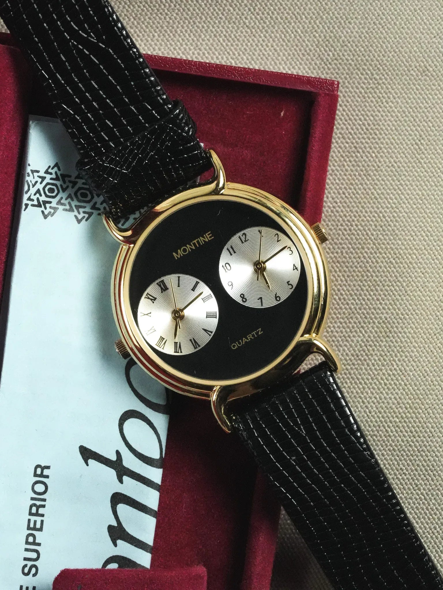 Montine - Double fuseaux horaires cadran noir - boite & papier - 1990s - Atelier Victor