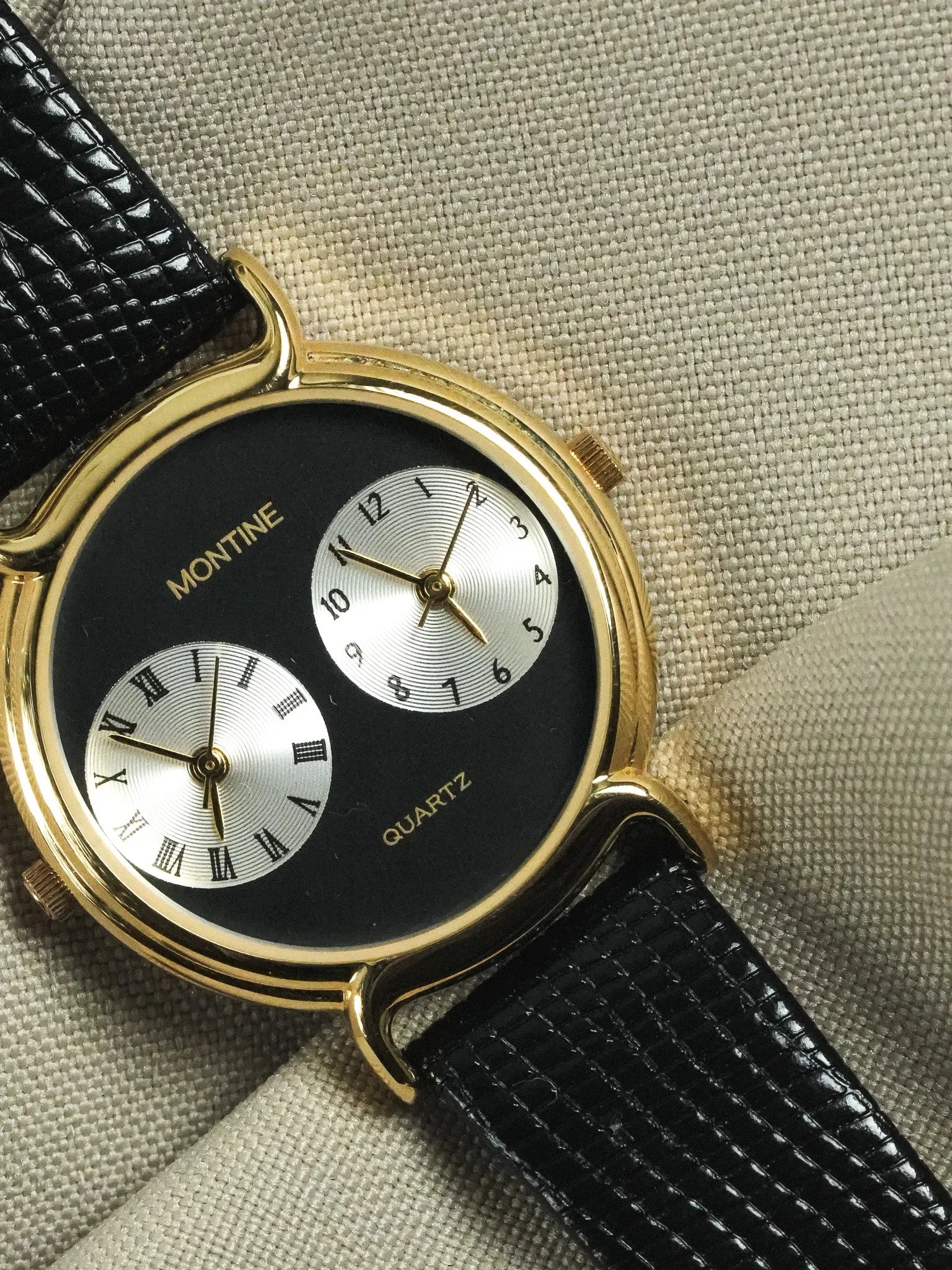 Montine - Double fuseaux horaires cadran noir - boite & papier - 1990s - Atelier Victor - Vintage Shop