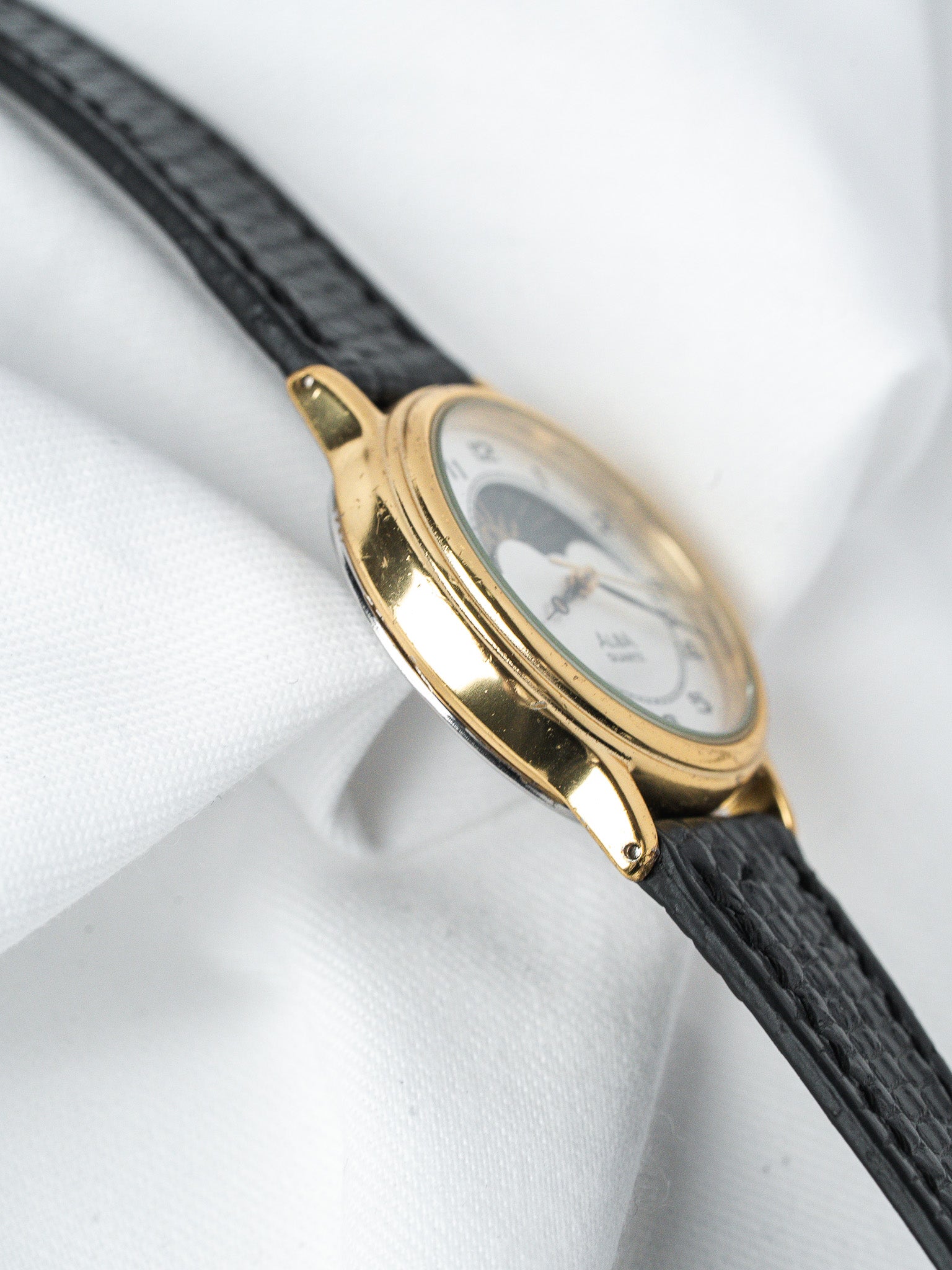 Reloj Alba Soleil-Lune V535-6B10 — Esfera plateada escarchada (1989)