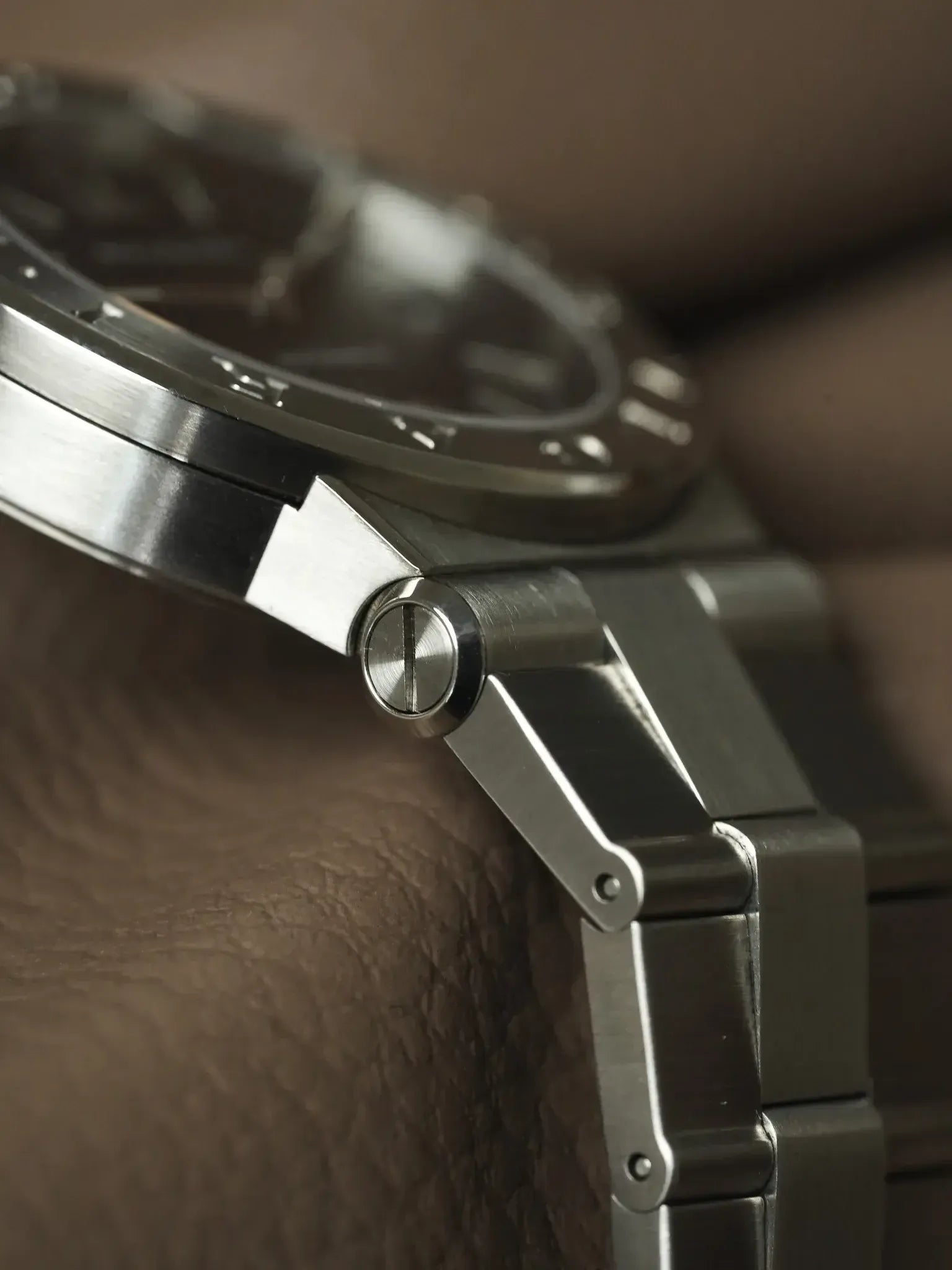 Montre Bvlgari Diagono (Années 2010) - Réf. DG35S Noir Clous de Paris - Atelier Victor