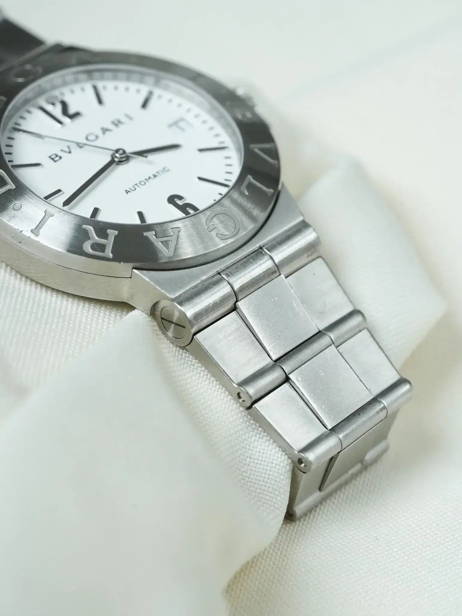 宝格丽Diagono LCV38S手表(2005年)- 不锈钢自动白色表盘