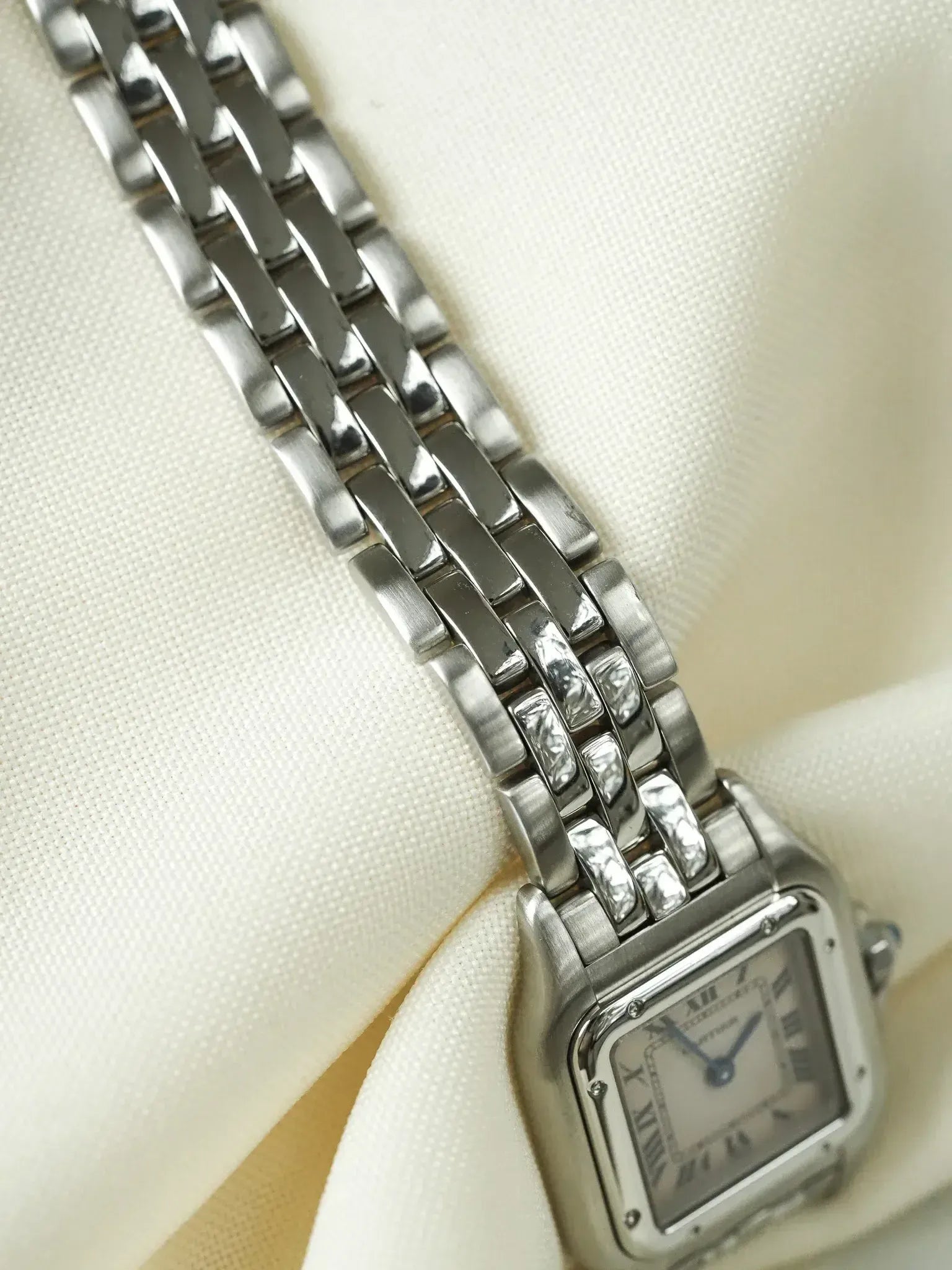 Cartier - Panthere Acier 24mm Cadran rosé réf 1320 - 1990s - Atelier Victor