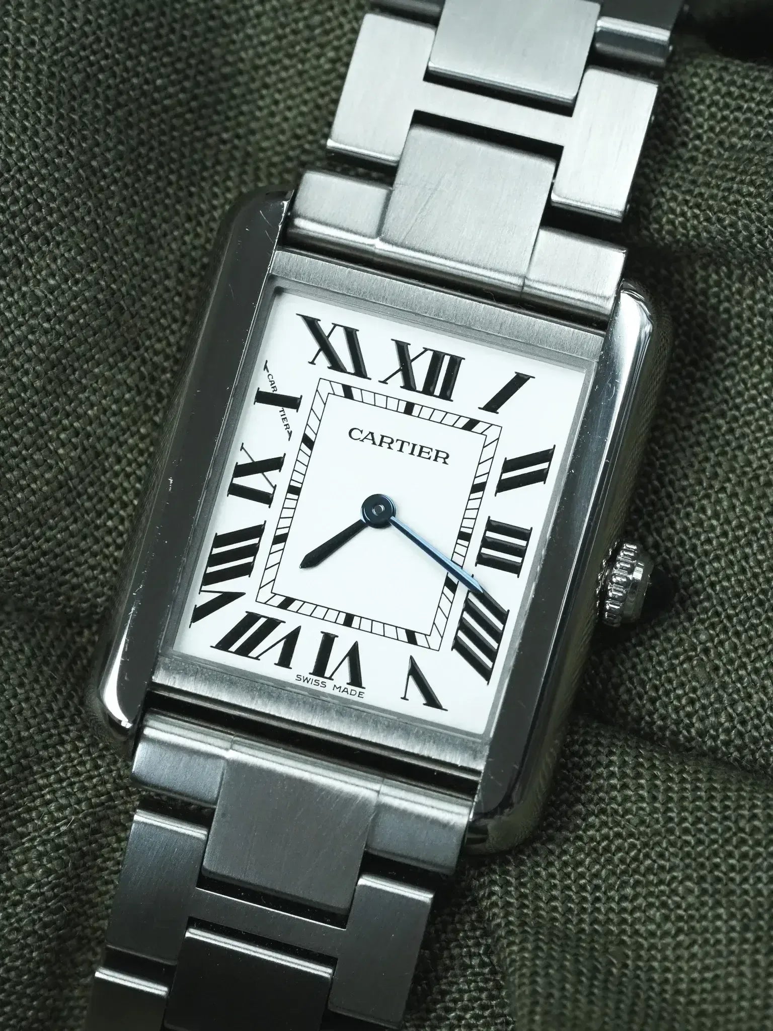 Montre Cartier Tank Solo Medium Acier (Années 2000) – Réf. 3170 Bracelet Acier - Atelier Victor