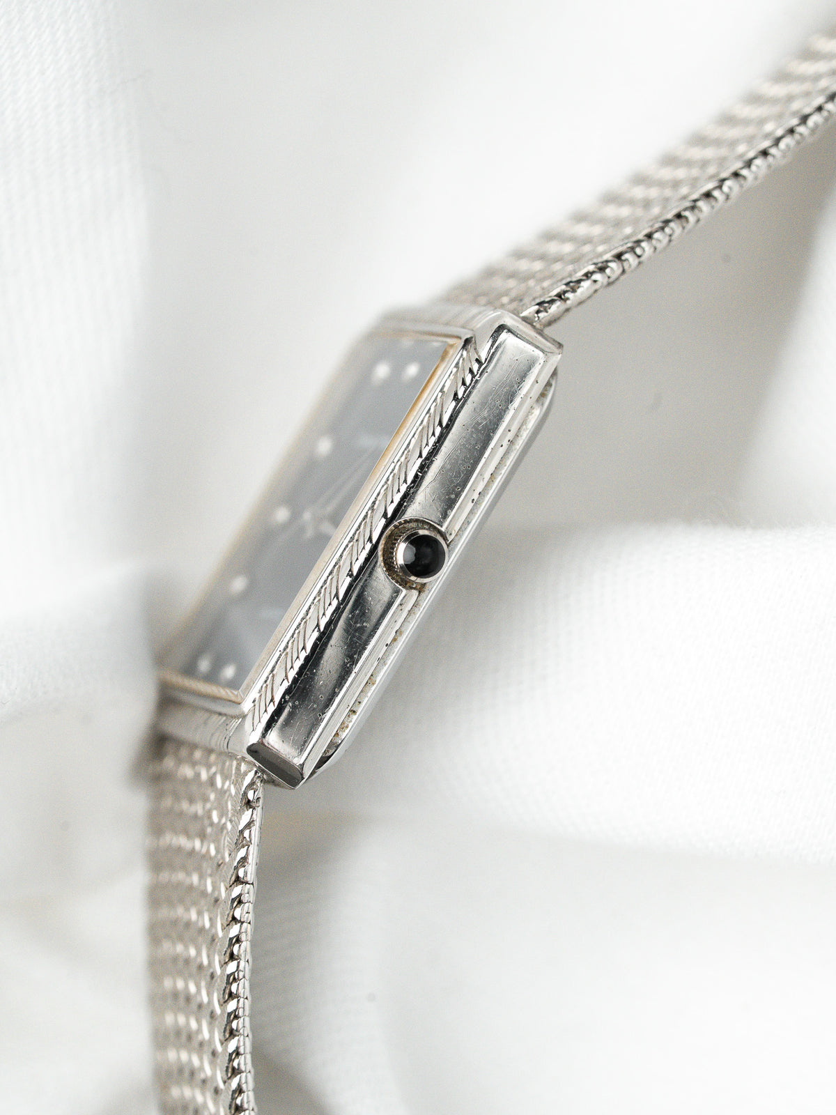 Bracciale a maglia intrecciata a chevron - Charles Vögele CV-7357 Orologio - Atelier Victor