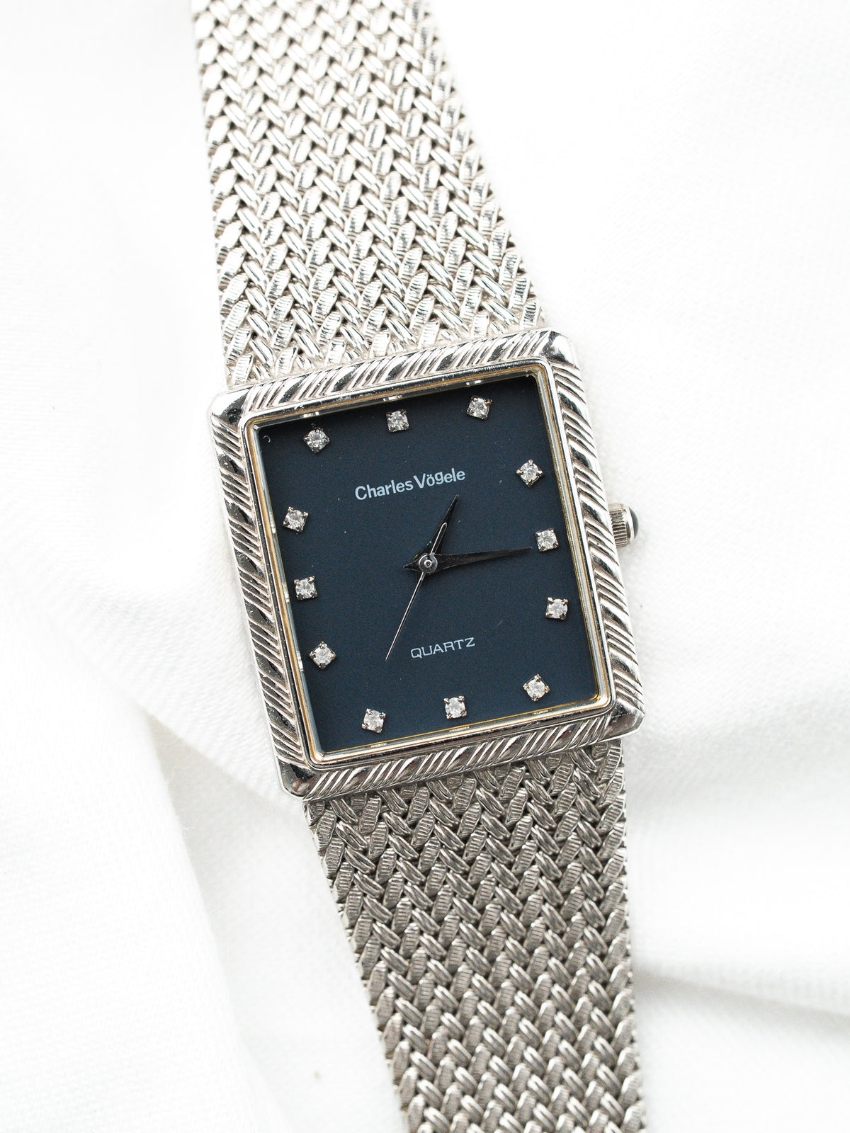 Indici con castoni a griffe sul quadrante - Charles Vögele CV-7357 Orologio - Atelier Victor