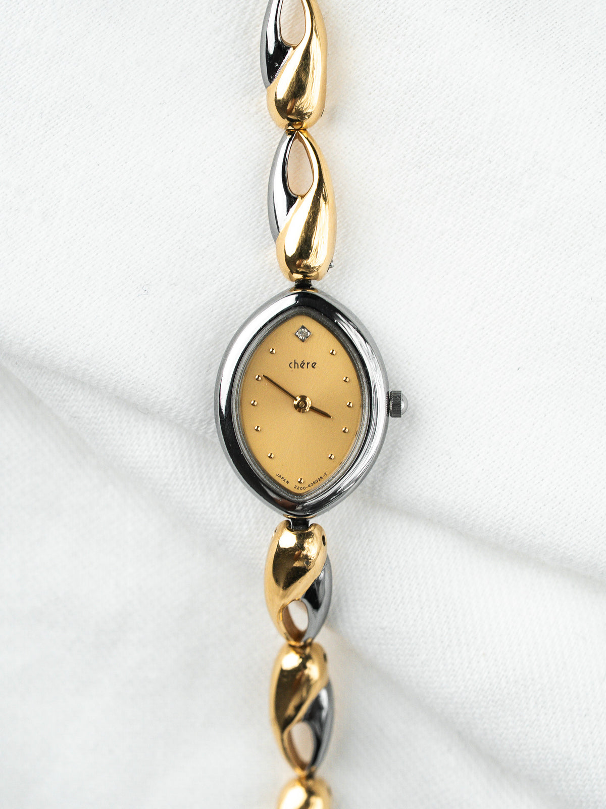 Citizen Watch 昂贵 — 双色椭圆鸡尾酒款 镶嵌宝石 (1996)