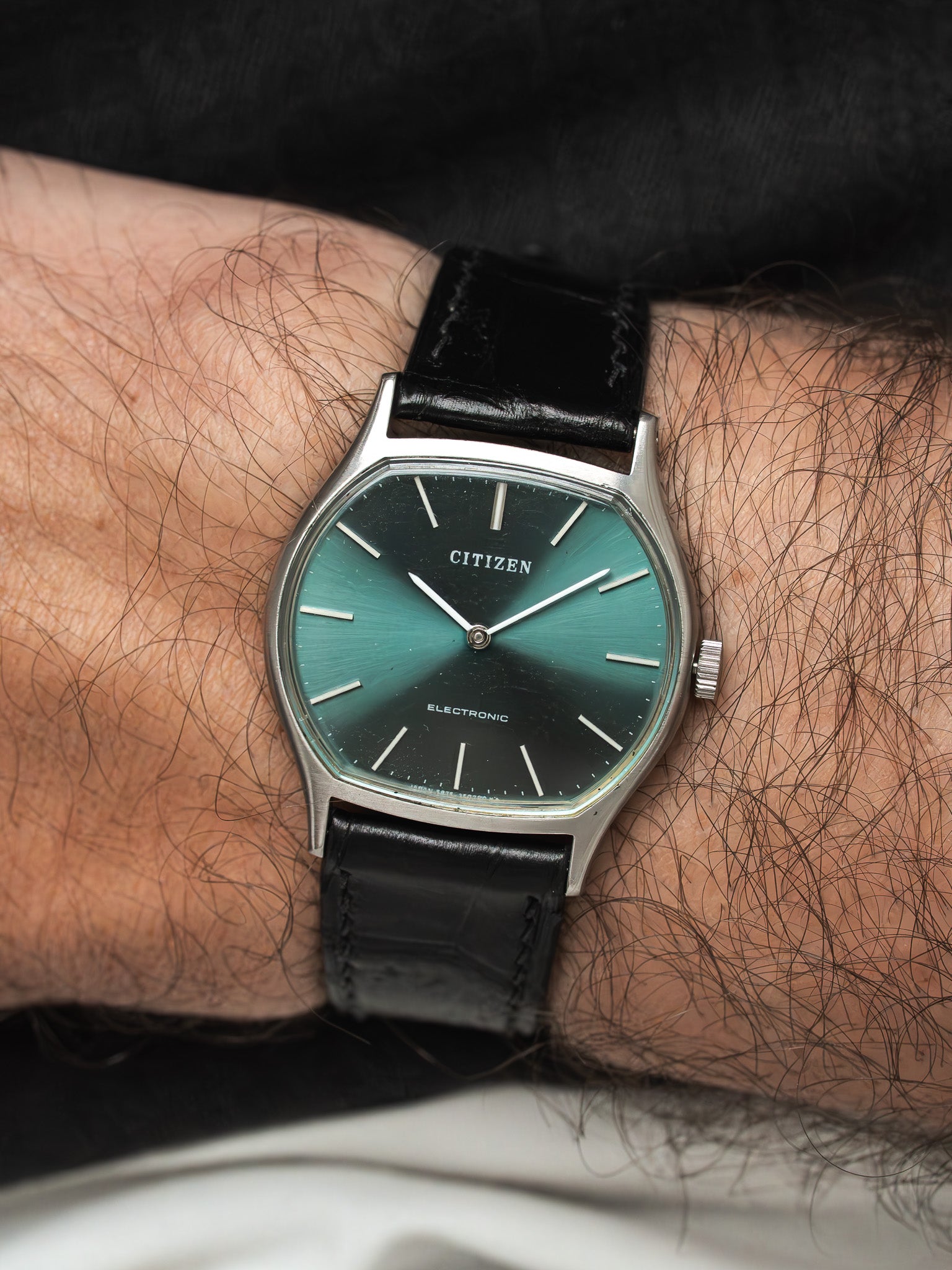 Montre Citizen Electronic 4-350405.S Acier — Coussin Vert (1970s)