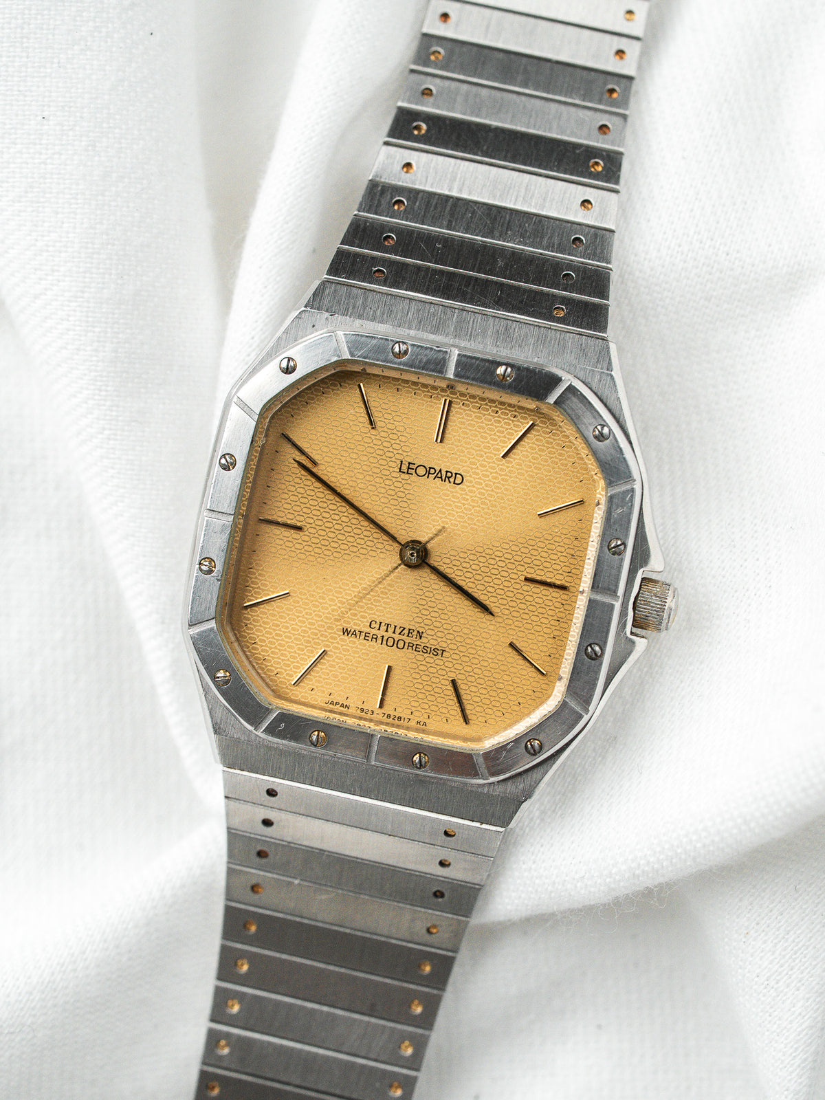 Reloj completo con brazalete de acero - Reloj Citizen Leopard 7933 - Atelier Victor