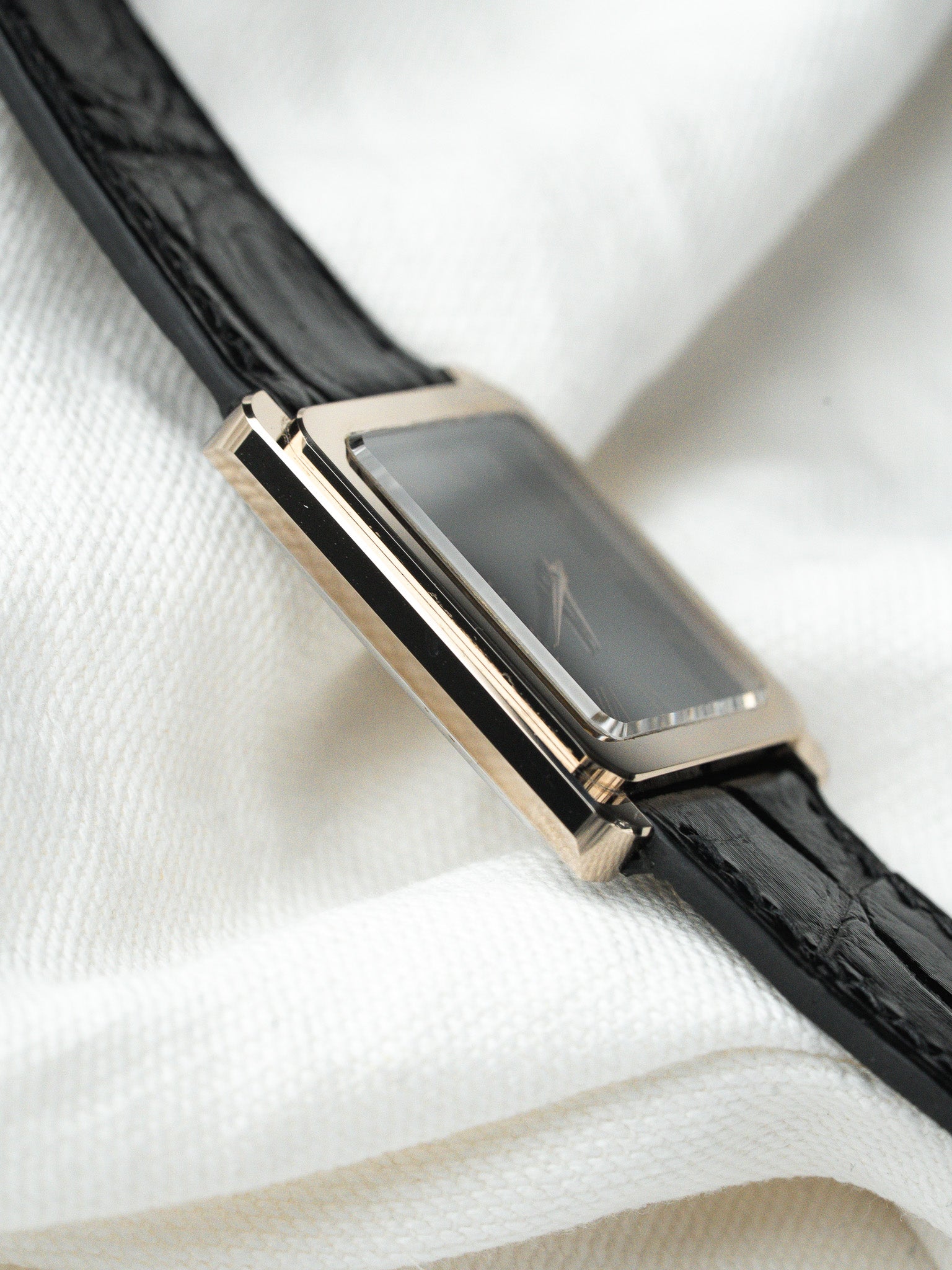 Montre Citizen Vintage - Tank Chocolat Bronze (1987) - Atelier Victor