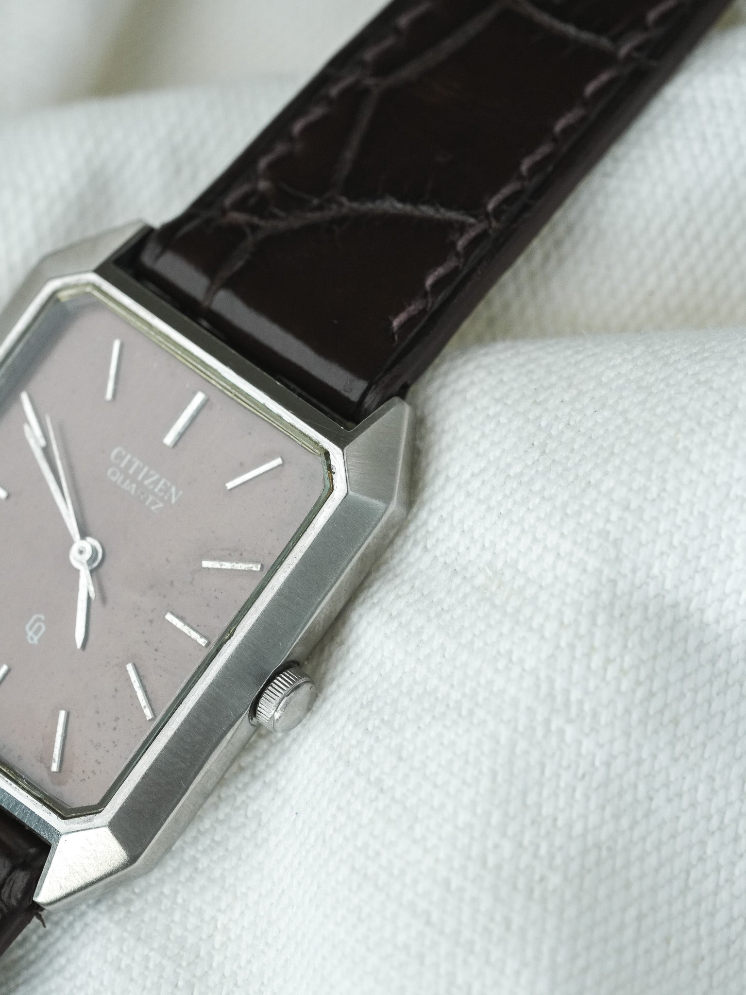 Montre Citizen Vintage - Tank Chocolat Guilloché (1988) - Atelier Victor
