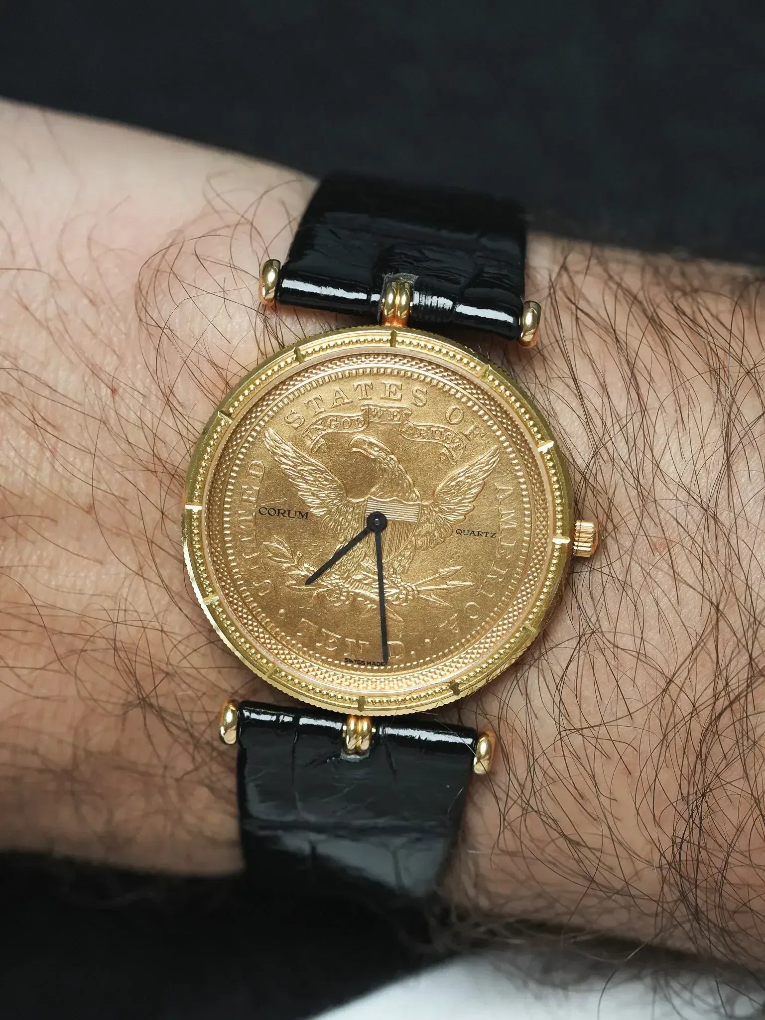 Corum Coin Watch Ten Dollars - Gelbgold 18K Quarz (1990er Jahre)