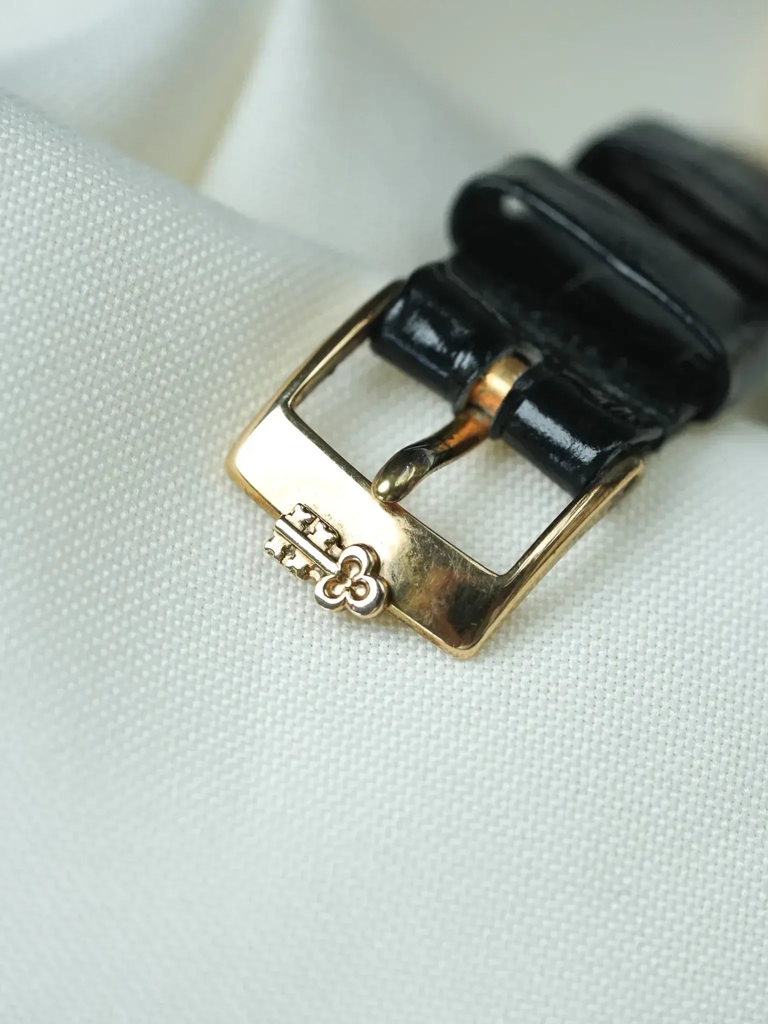 Montre Corum Coin Watch Ten Dollars - Or Jaune 18K Quartz (Années 1990) - Atelier Victor