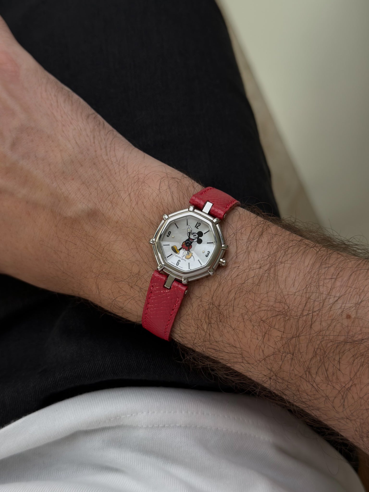 Vintage Gérald Genta Watch — Mother-of-Pearl Mickey Dial (1990s)