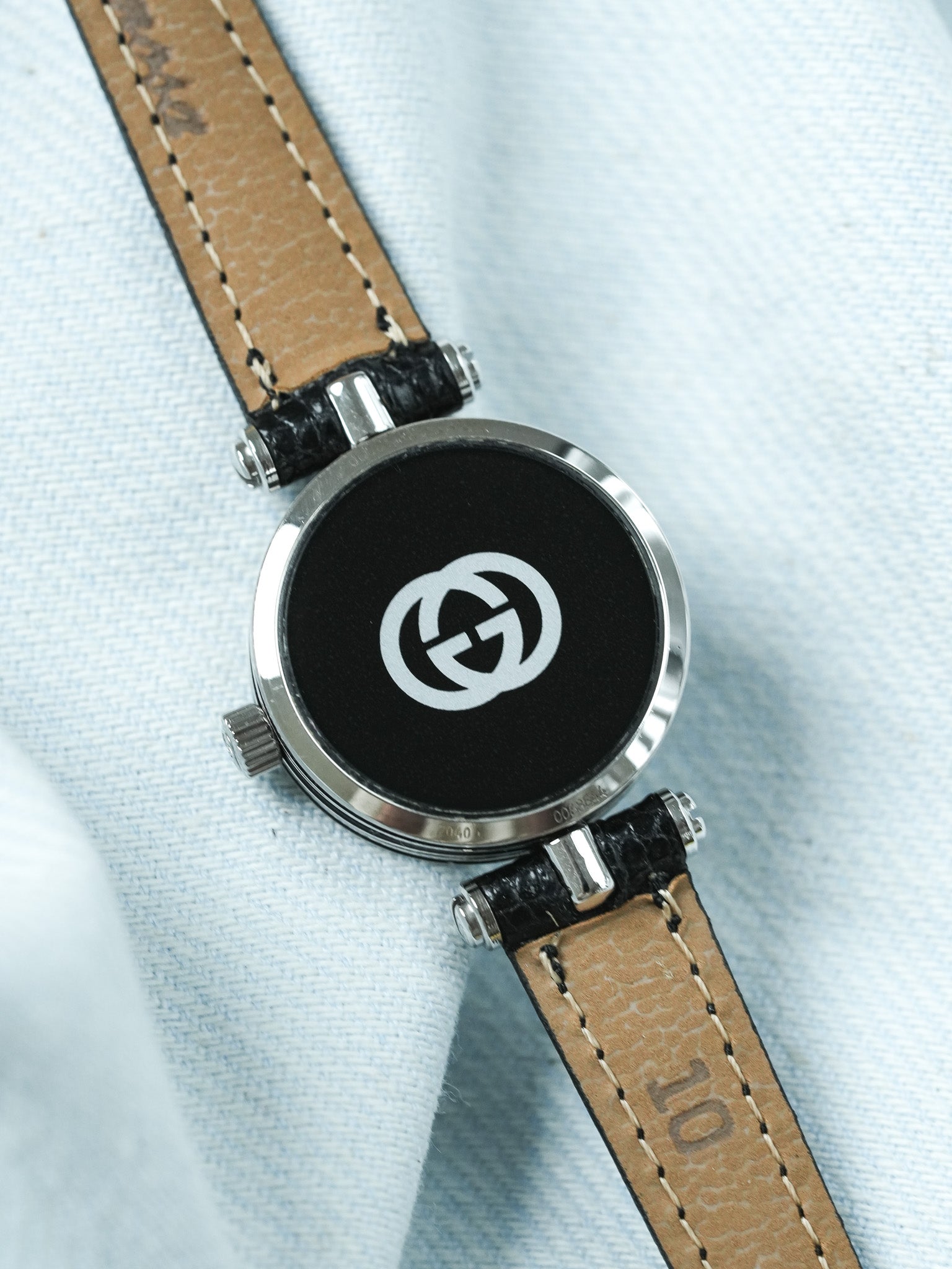 Montre Gucci Vintage (Années 2000) – Acier Cadran Noir - Atelier Victor