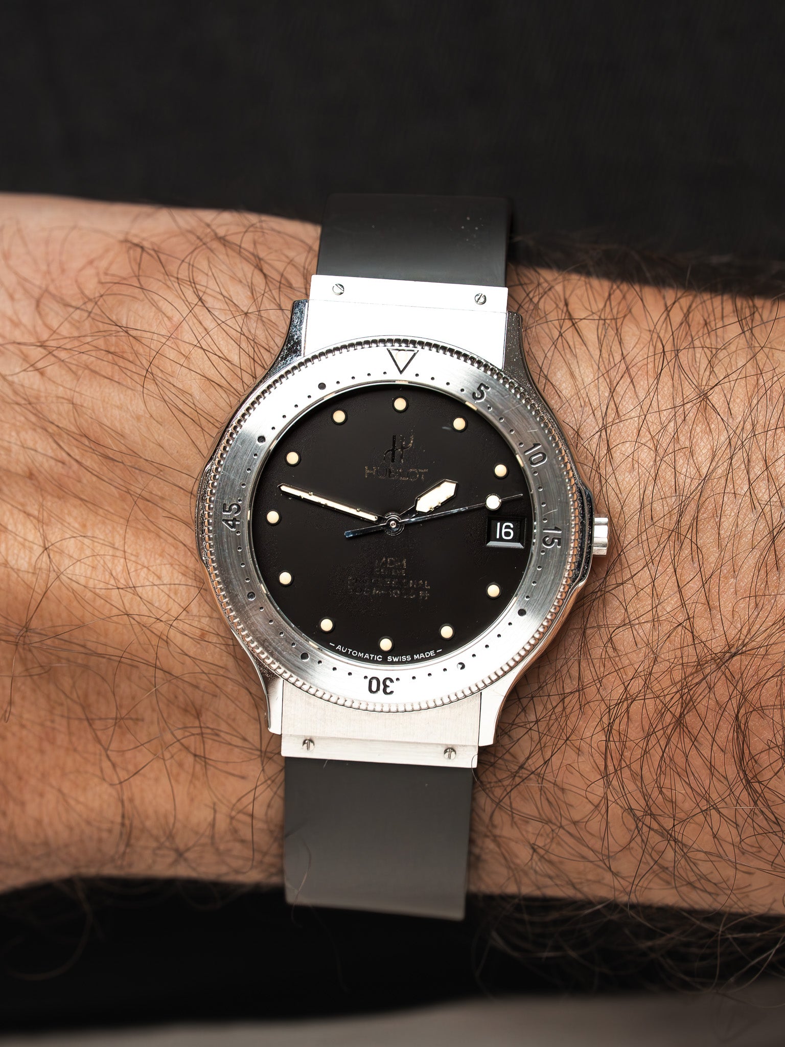 Vintage Hublot MDM Professional Watch | Atelier Victor