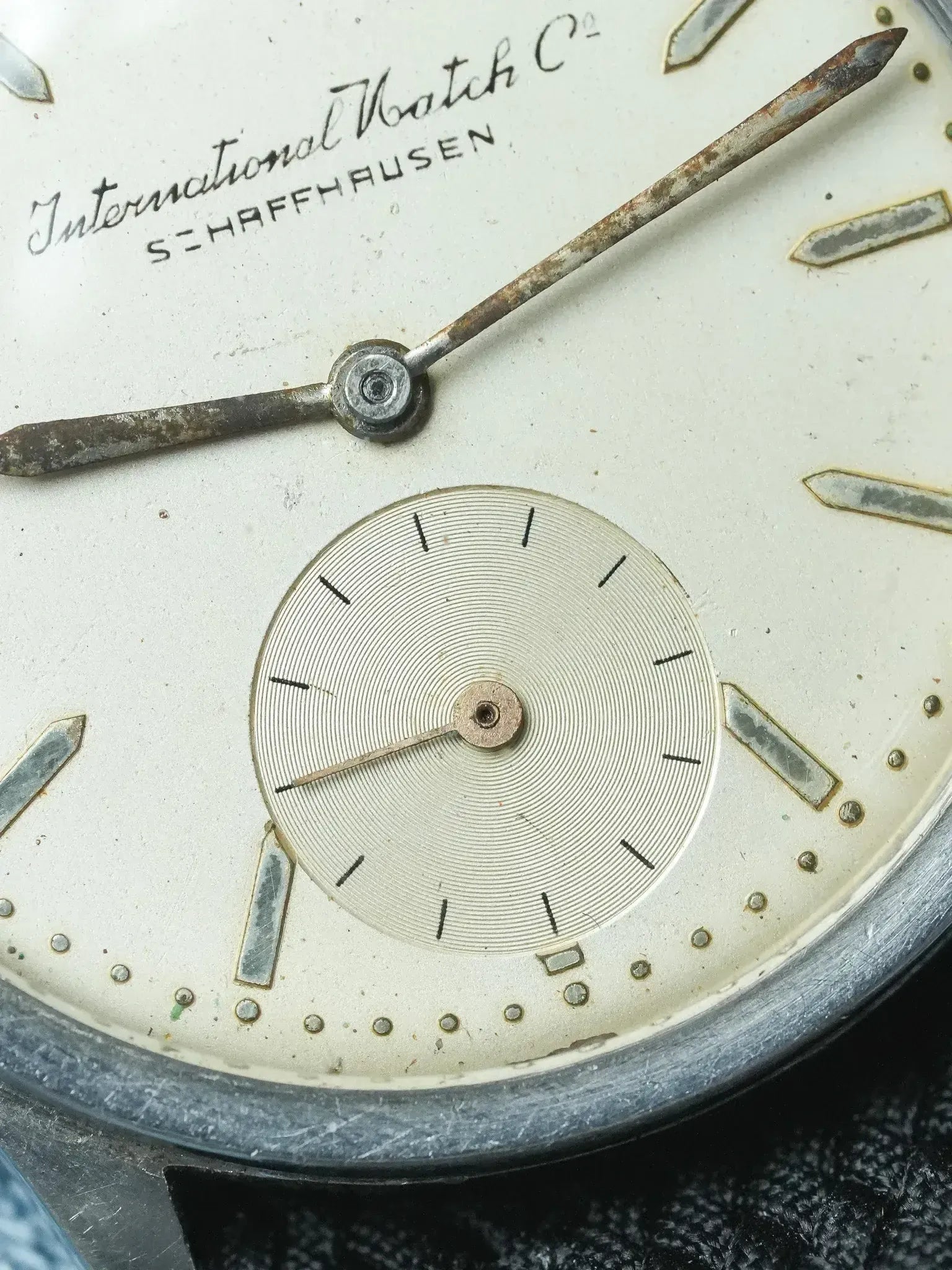 Montre IWC Calatrava Vintage - Acier Homme (1946) - Atelier Victor