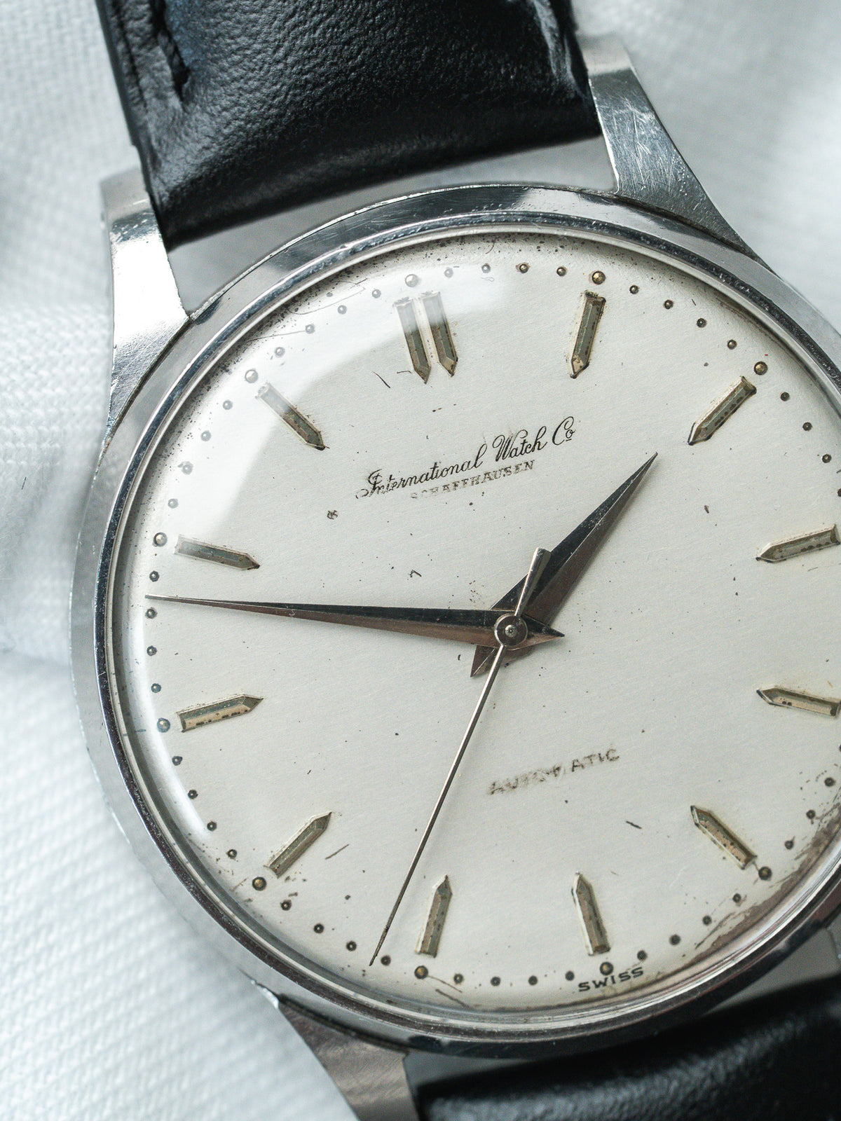 Vom International Watch Co signiertes Zifferblatt - IWC Automatikuhr aus Stahl - Atelier Victor