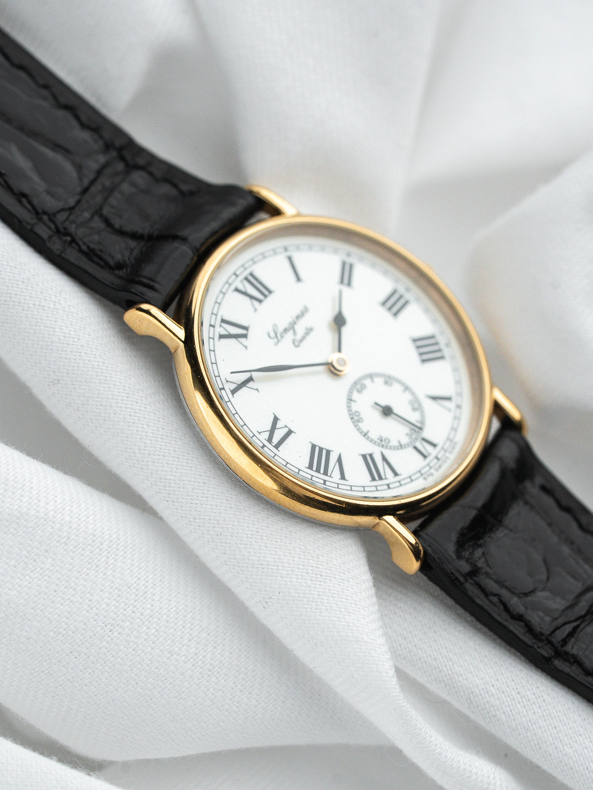 Profilo della cassa e lunetta bombata - Orologio Longines Charleston 5149 Vintage - Atelier Victor
