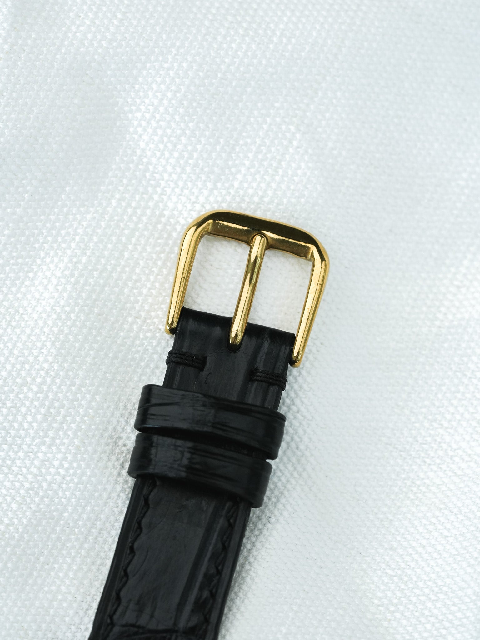 Montre Longines Vintage - Ellipse Bleu nuit patiné (1980) - Atelier Victor