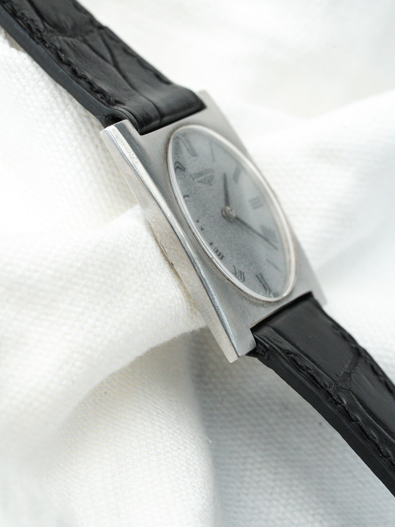 Montre Longines Vintage - Tank Acier Gris Sablé (1997) - Atelier Victor