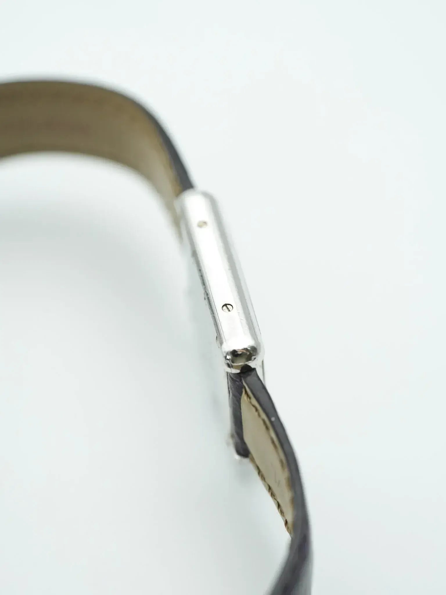 Montre Must de Cartier Tank SM Vintage - Argent Massif (Années 1990) - Atelier Victor