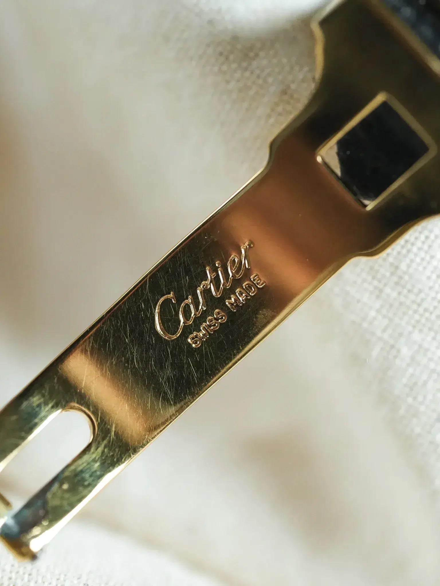 Montre Must de Cartier Tank Vintage - Vermeil Noir (Années 1980) - Atelier Victor