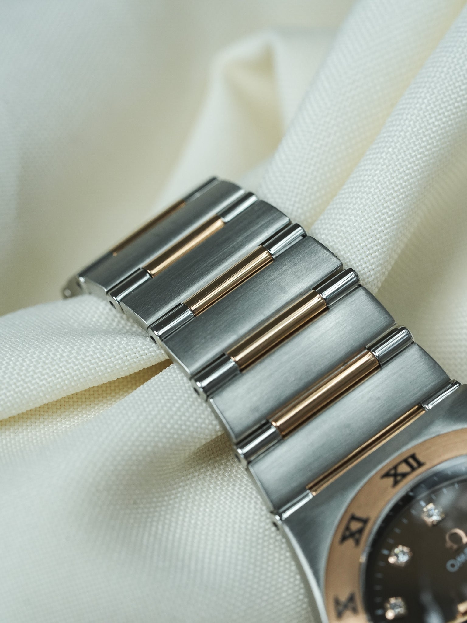 Reloj Omega Constellation 1301.60.00 - Acero Oro Rosa Chocolate Diamantes (Años 2000)