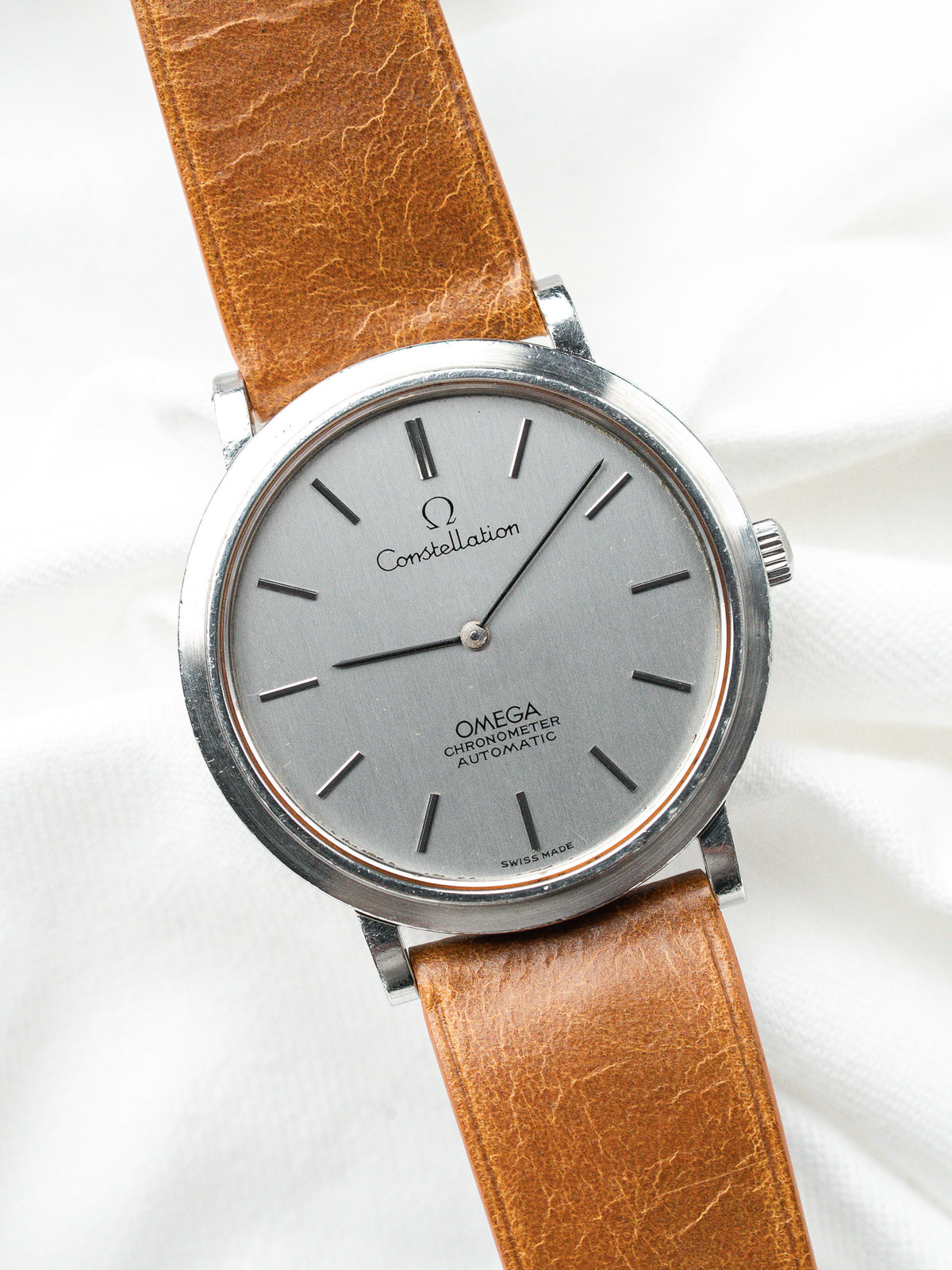 Signature Constellation et mention Chronometer Automatic - Montre Omega Constellation 157.0001 Vintage - Atelier Victor