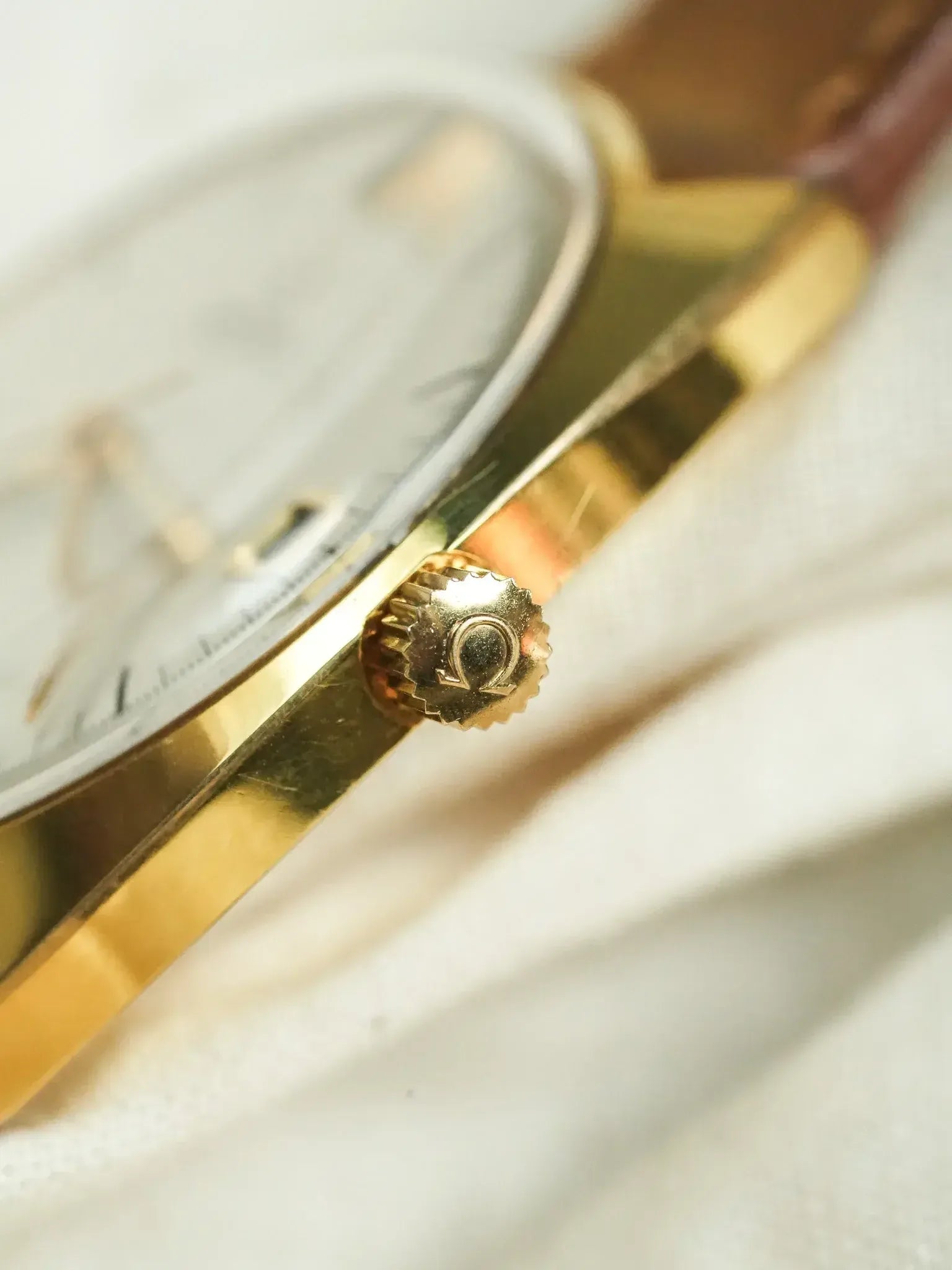 Montre Omega Seamaster Cosmic 166.026 Vintage - 35mm Plaqué Or (1970s) - Atelier Victor