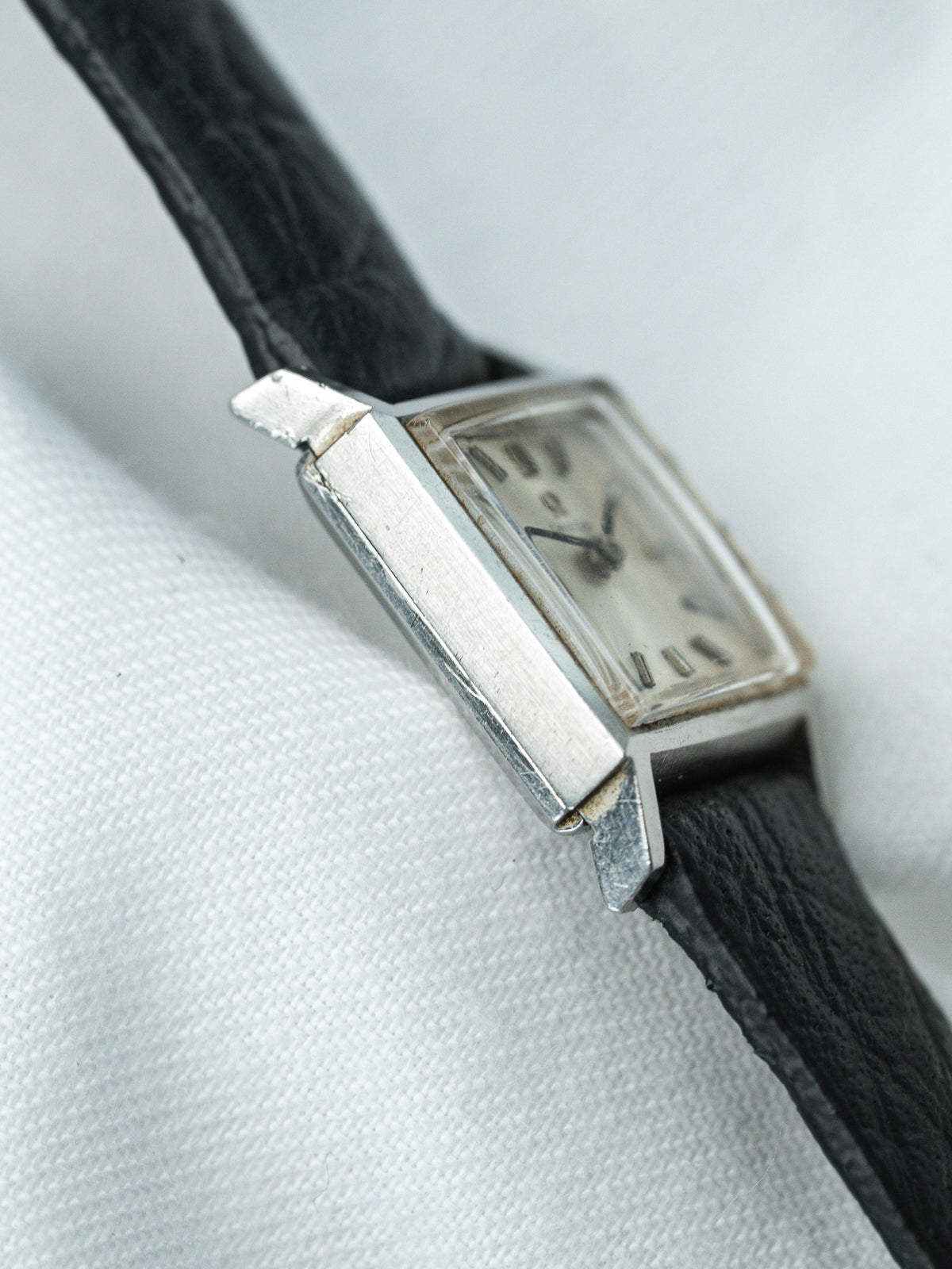 جانب علبة من الفولاذ - ساعة Omega 511.162 - Atelier Victor