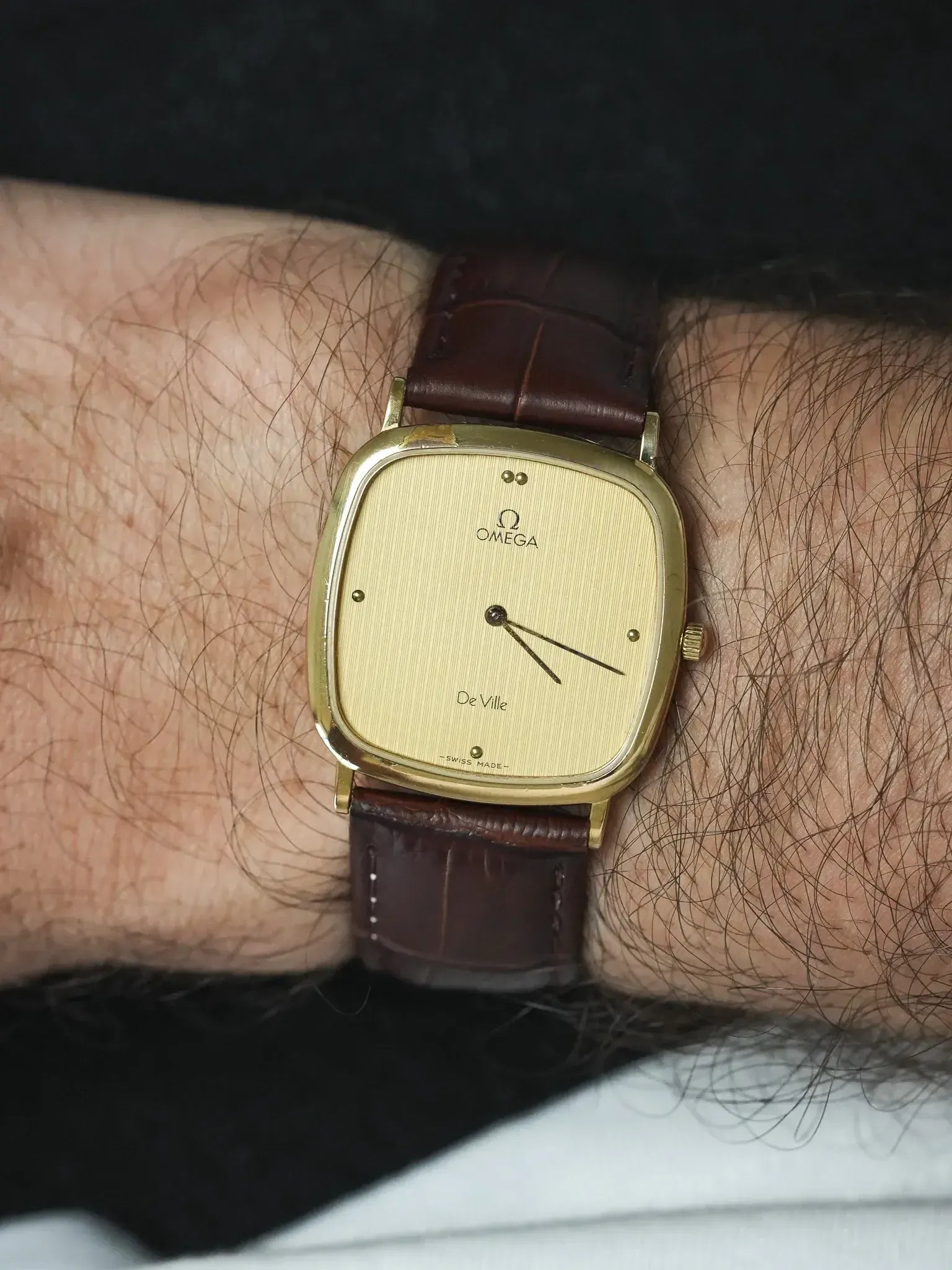 Montre Omega Vintage - TV Plaqué Or Cadran Tapisserie (Années 1990)