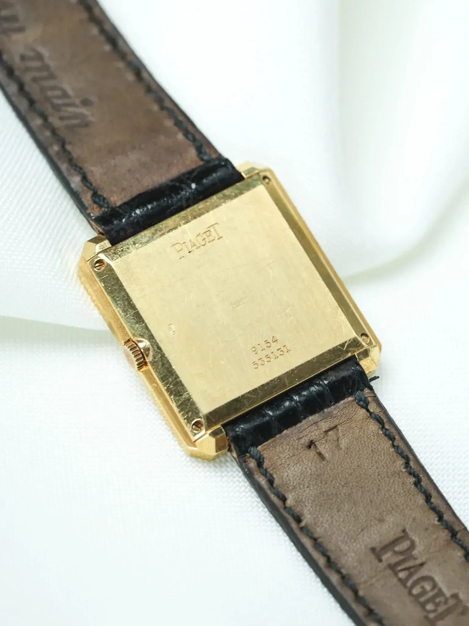 Piaget Protocole Vintage Watch (1970s) - ref.9154 18k Yellow Gold White Dial