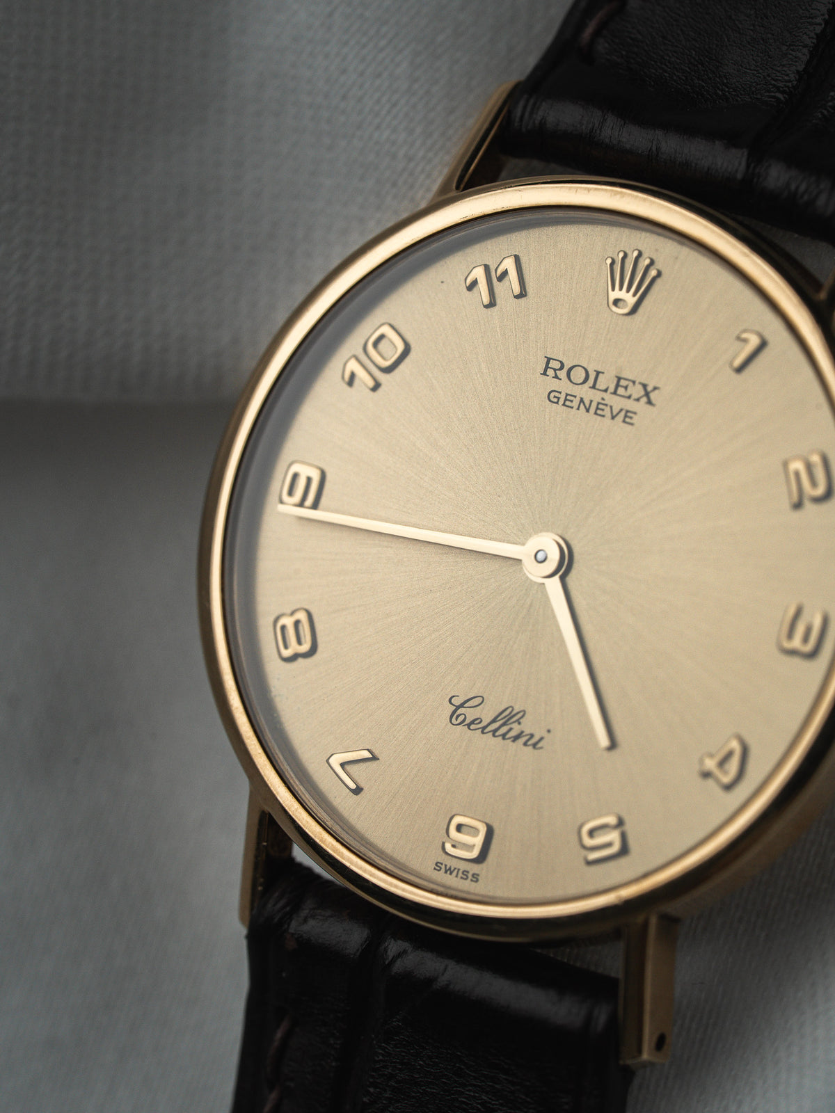 Grabado de la referencia 5112 - Reloj Rolex Cellini 5112 Oro amarillo 18k - Atelier Victor