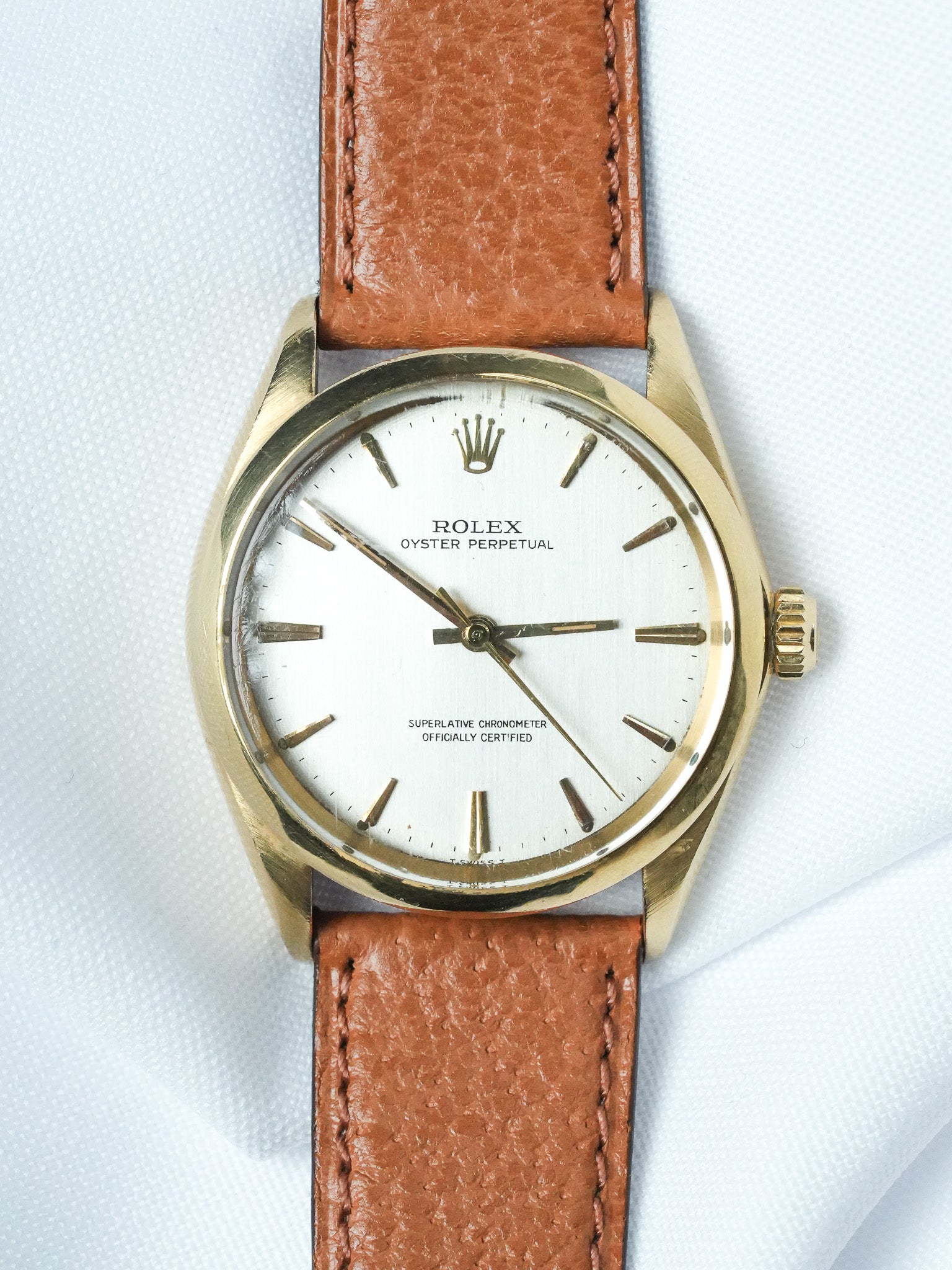 Montre Rolex Oyster 1002 Vintage - 34mm or jaune 18k (1966) - Atelier Victor