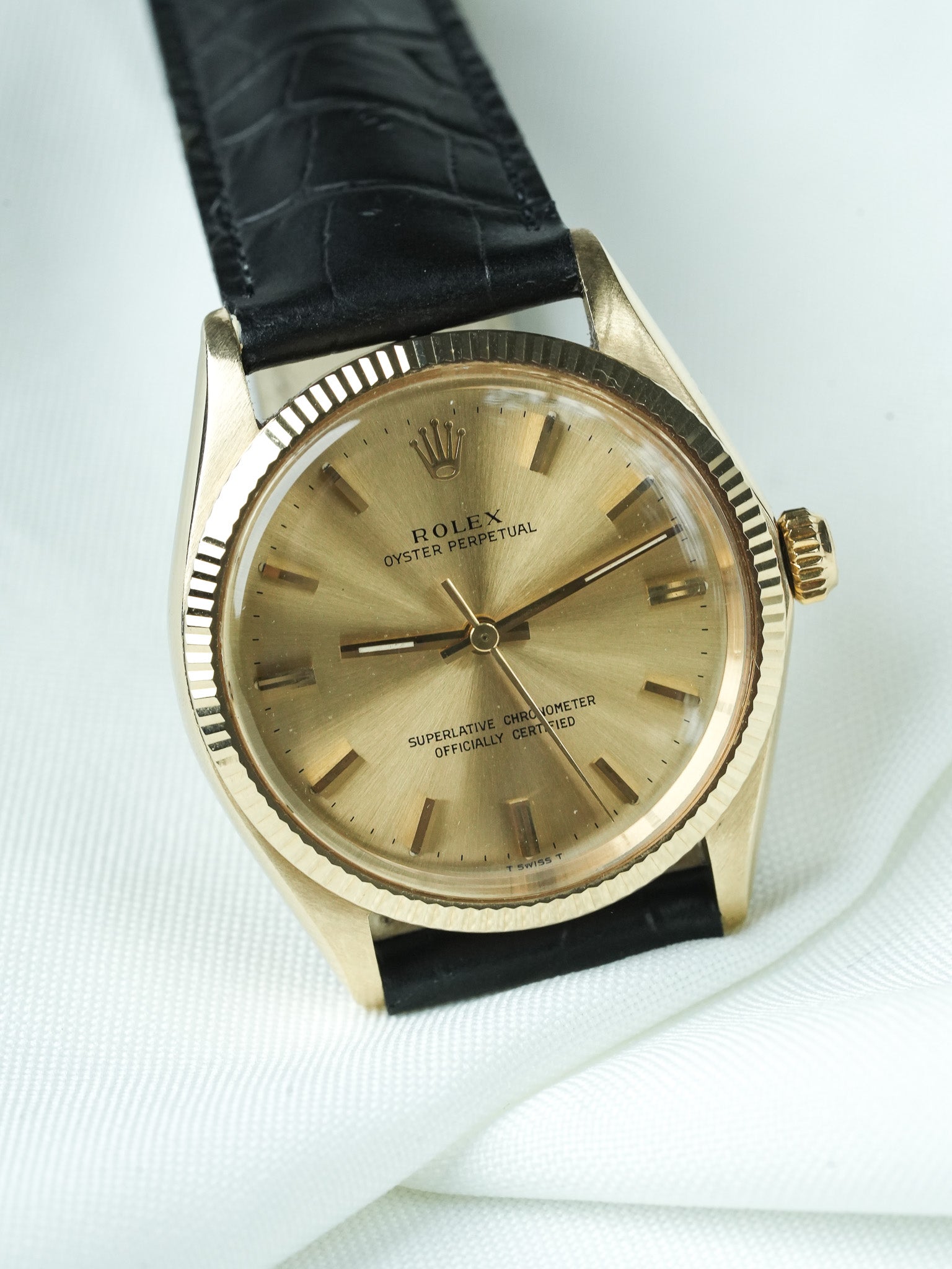 Montre Rolex Oyster 1005 Vintage - 34mm or jaune (1963) - Atelier Victor