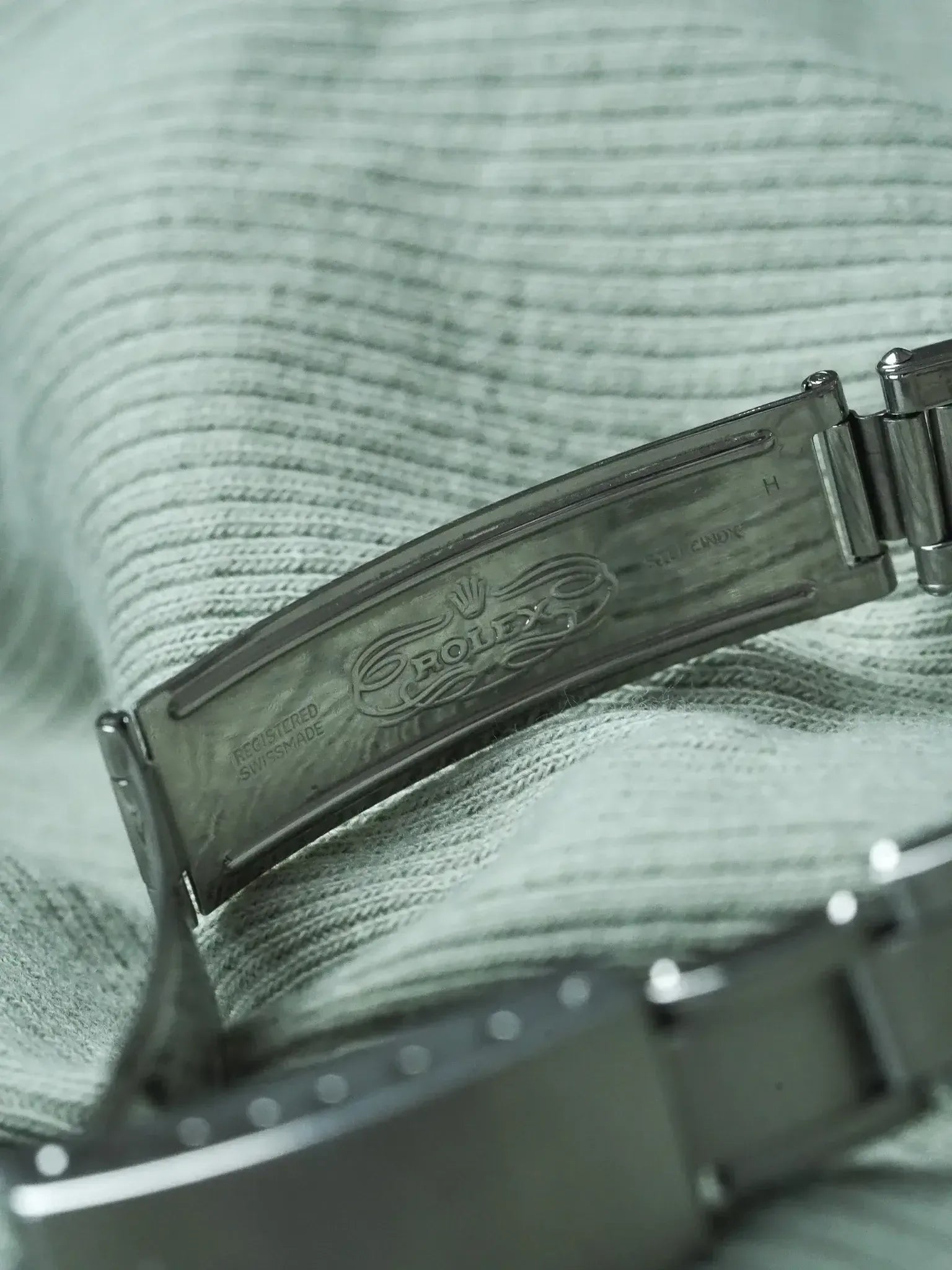 ساعة رولكس أويستر بيربتشوال فنتج (1966) – مرجع. 1003 COSC قرص بني و إطار محفور