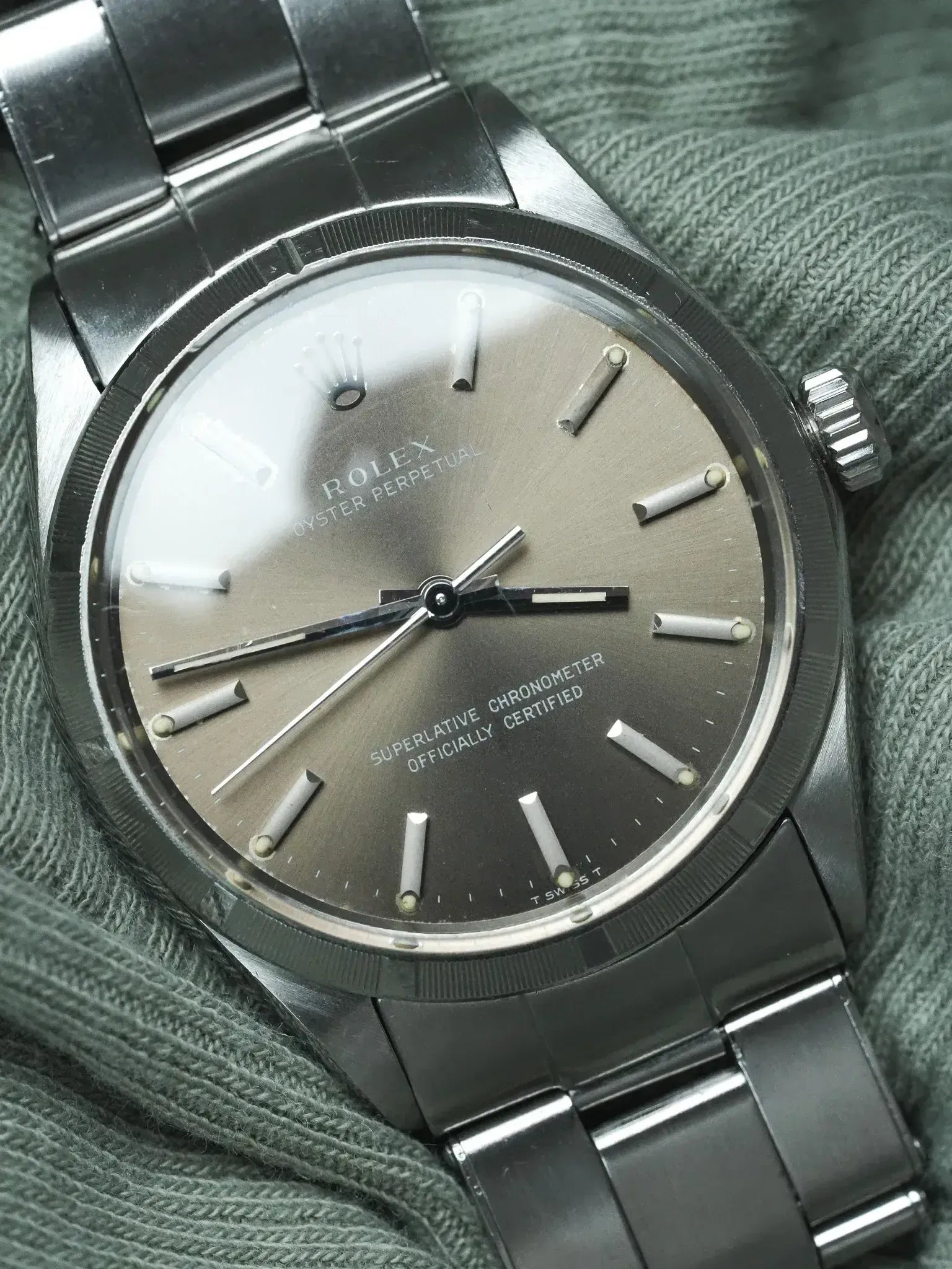 ساعة رولكس أويستر بيربتشوال فنتج (1966) – مرجع. 1003 COSC قرص بني و إطار محفور