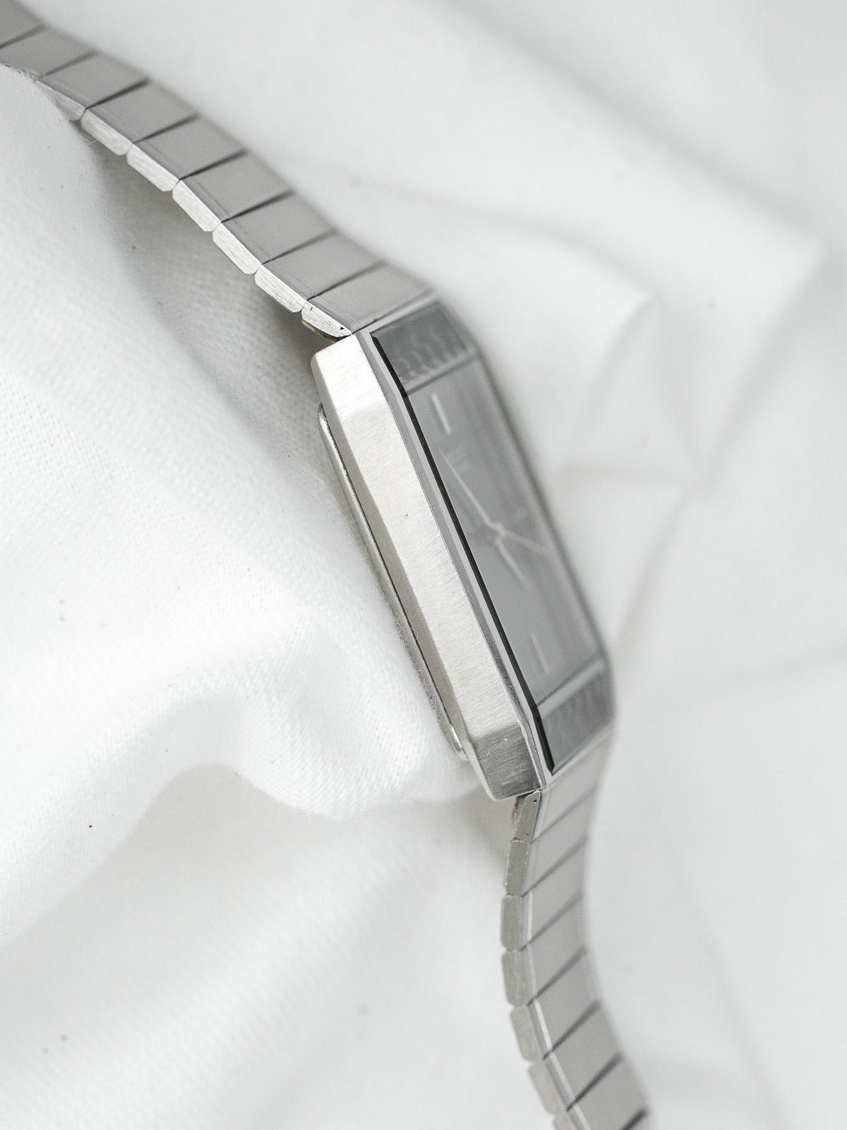 Maglie piatte scanalate del bracciale in acciaio - Seiko 7431-5360 Watch Vintage - Atelier Victor