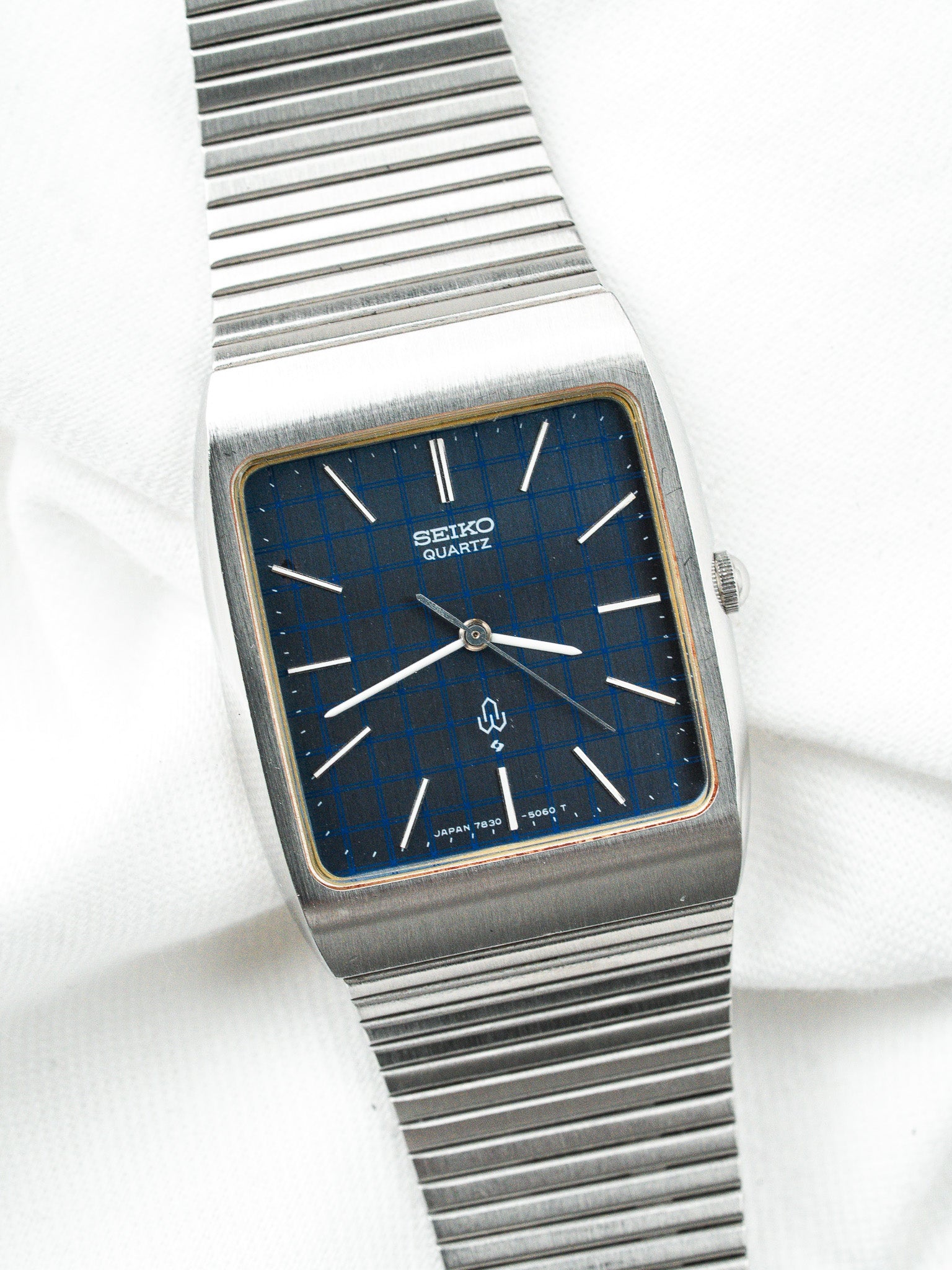 Seiko Dolce Reloj 7830-5050 Acero — Esfera Azul Cuadriculada (1988)