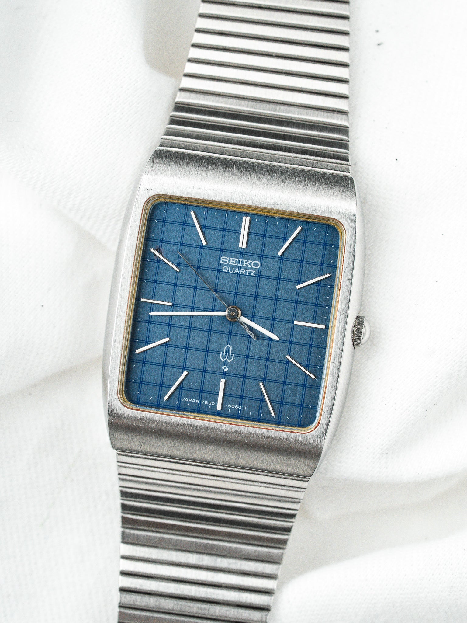Seiko Dolce Reloj 7830-5050 Acero — Esfera Azul Cuadriculada (1988)