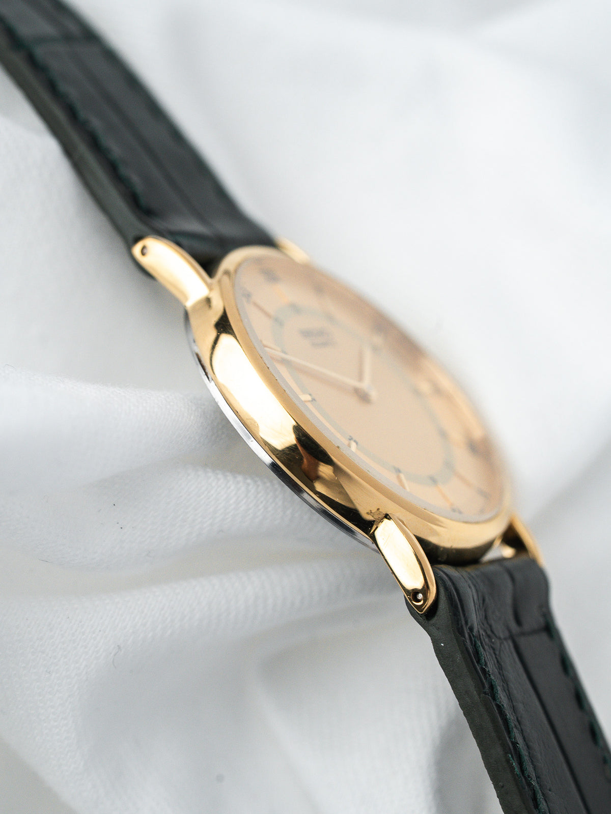 Seiko Watch 7N00-7A40 vergoldet — römische Ziffern 24-Stunden-Skala (2001)